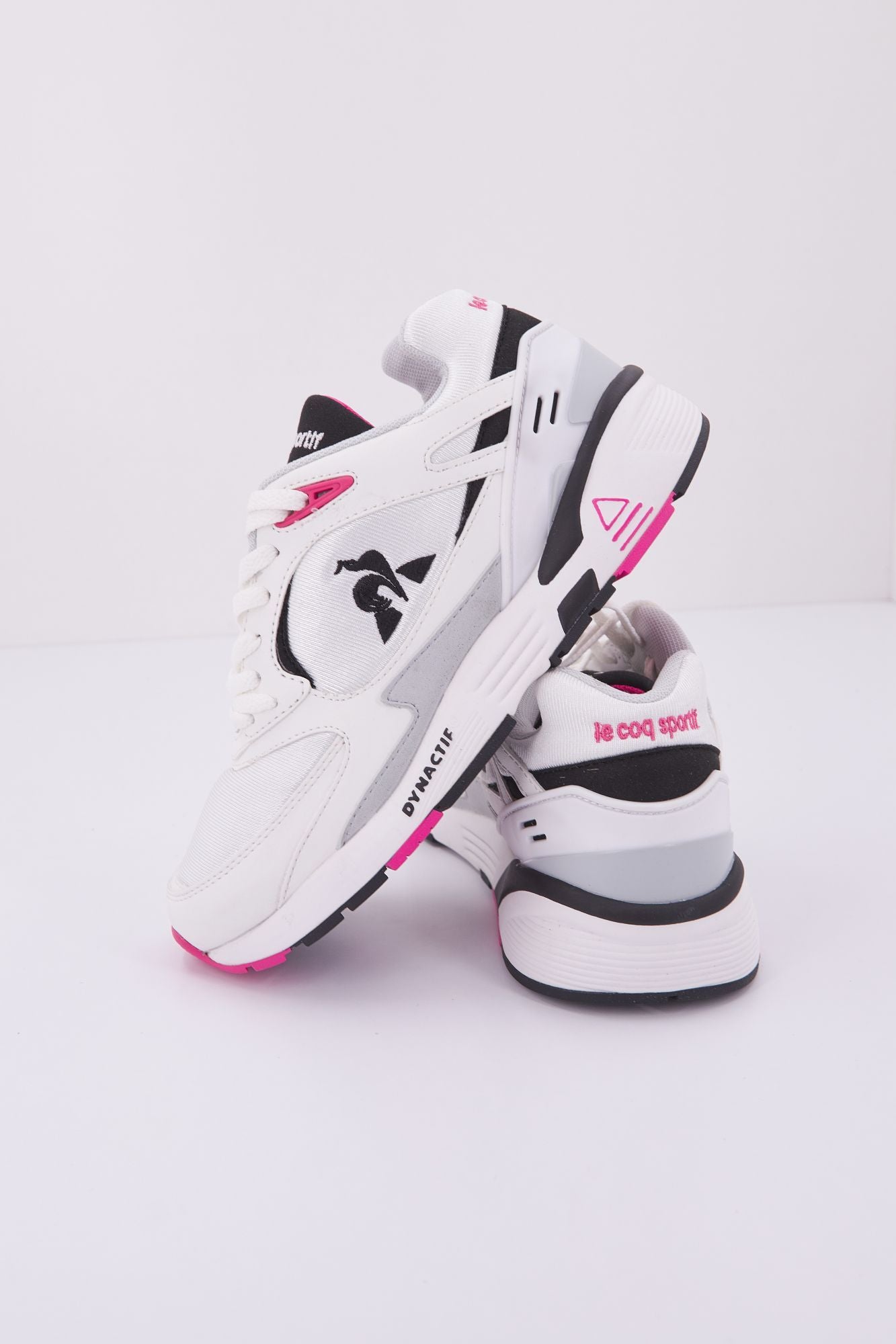 LE COQ SPORTIF LCS R1100 COLORS en color BLANCO (2)