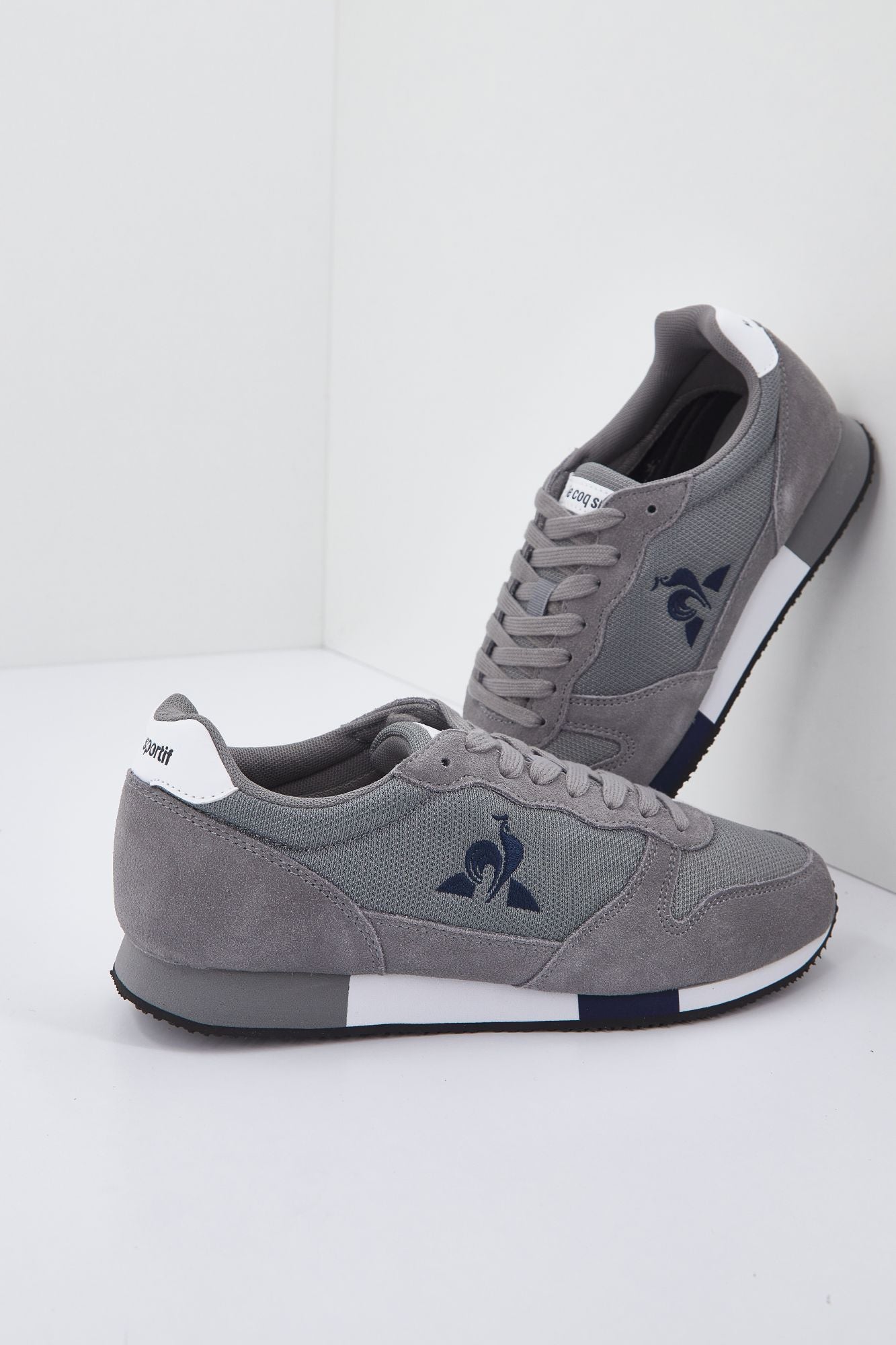 LE COQ SPORTIF ALPHA SPORT en color GRIS (3)