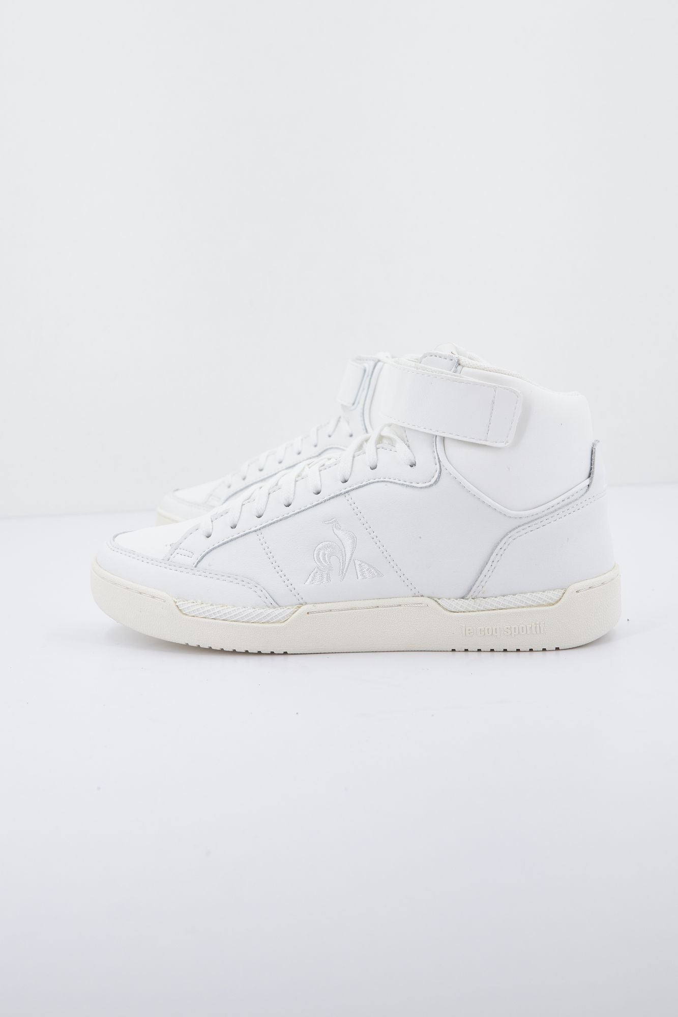 LE COQ SPORTIF FIELD W en color BLANCO (2)