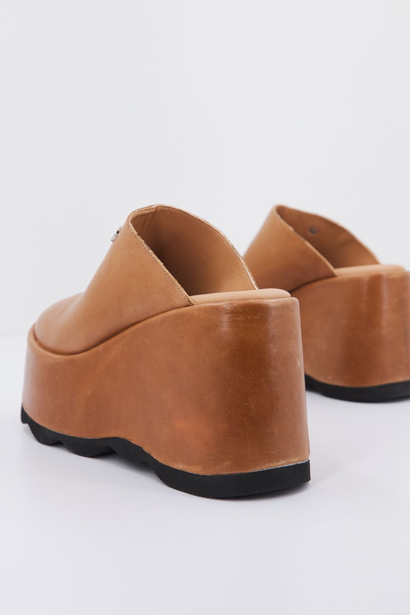 YELLOW MIRANDA en color MARRON (3)