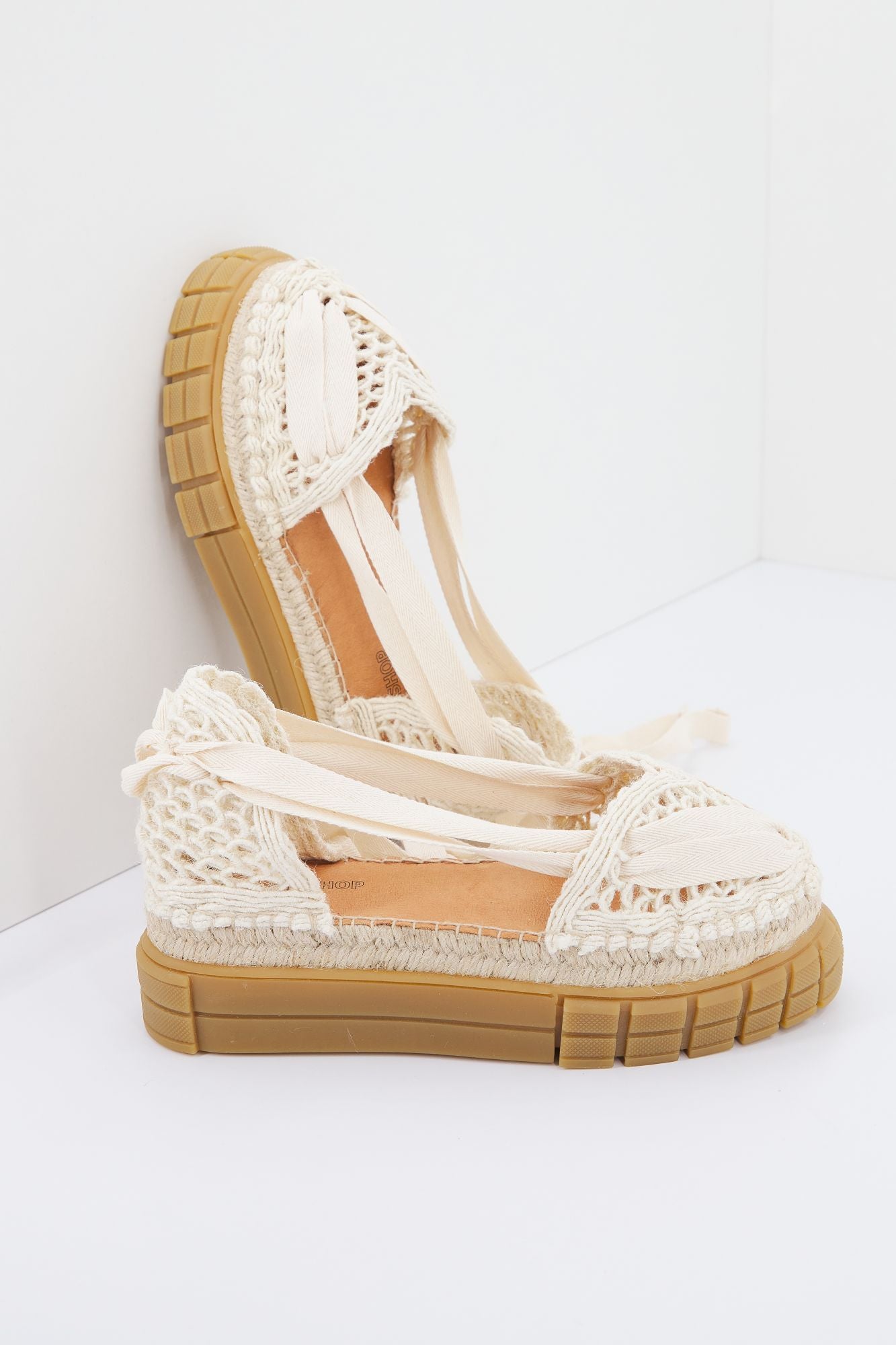 YELLOW MYKOS en color BEIS (2)