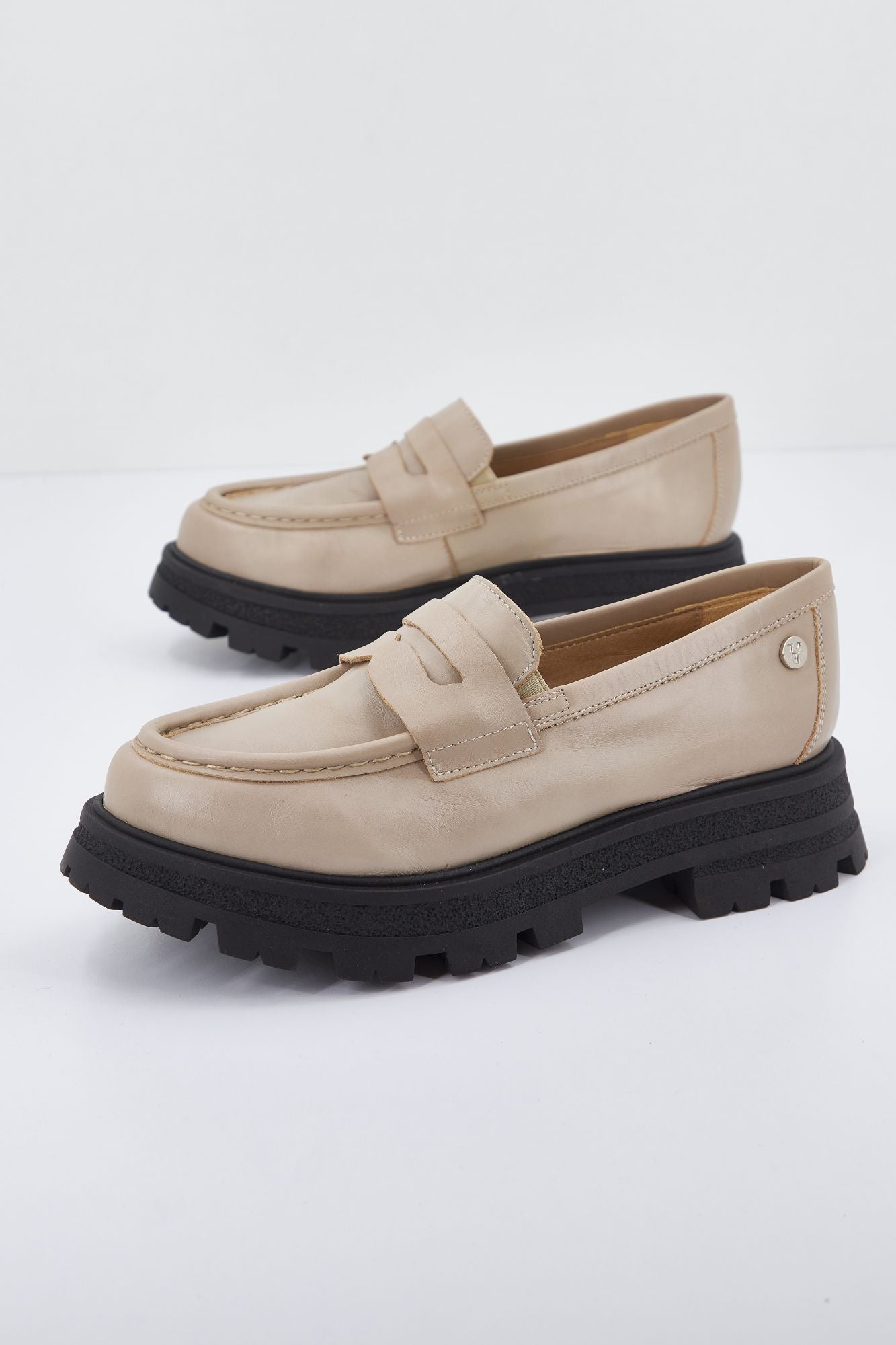 YELLOW PAMPA en color MARRON CLARO (2)