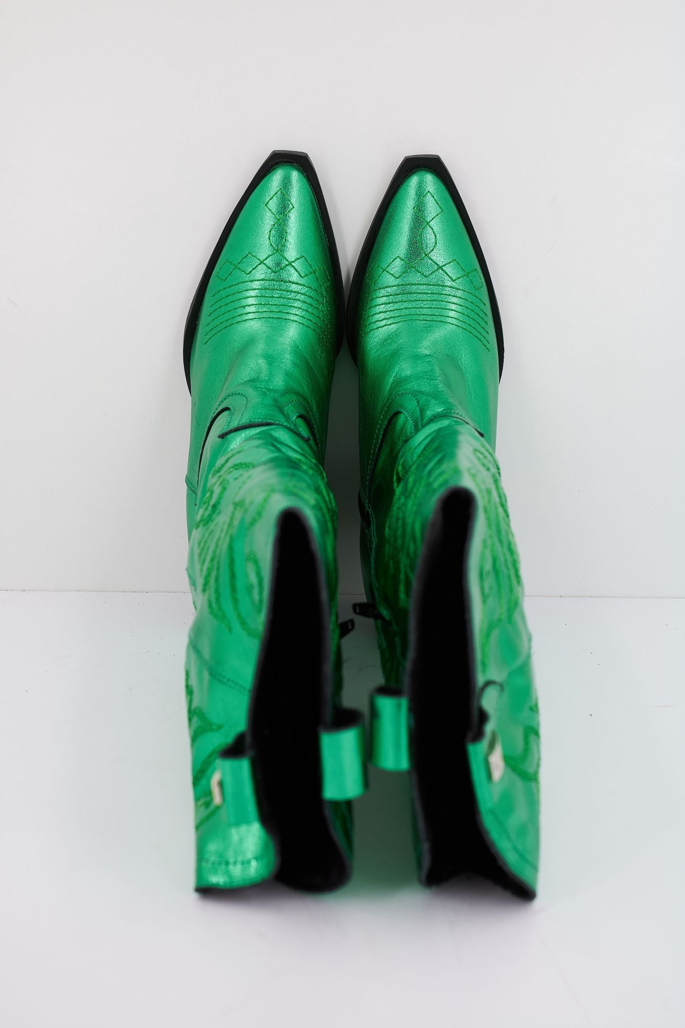 YELLOW FANCY en color VERDE (3)