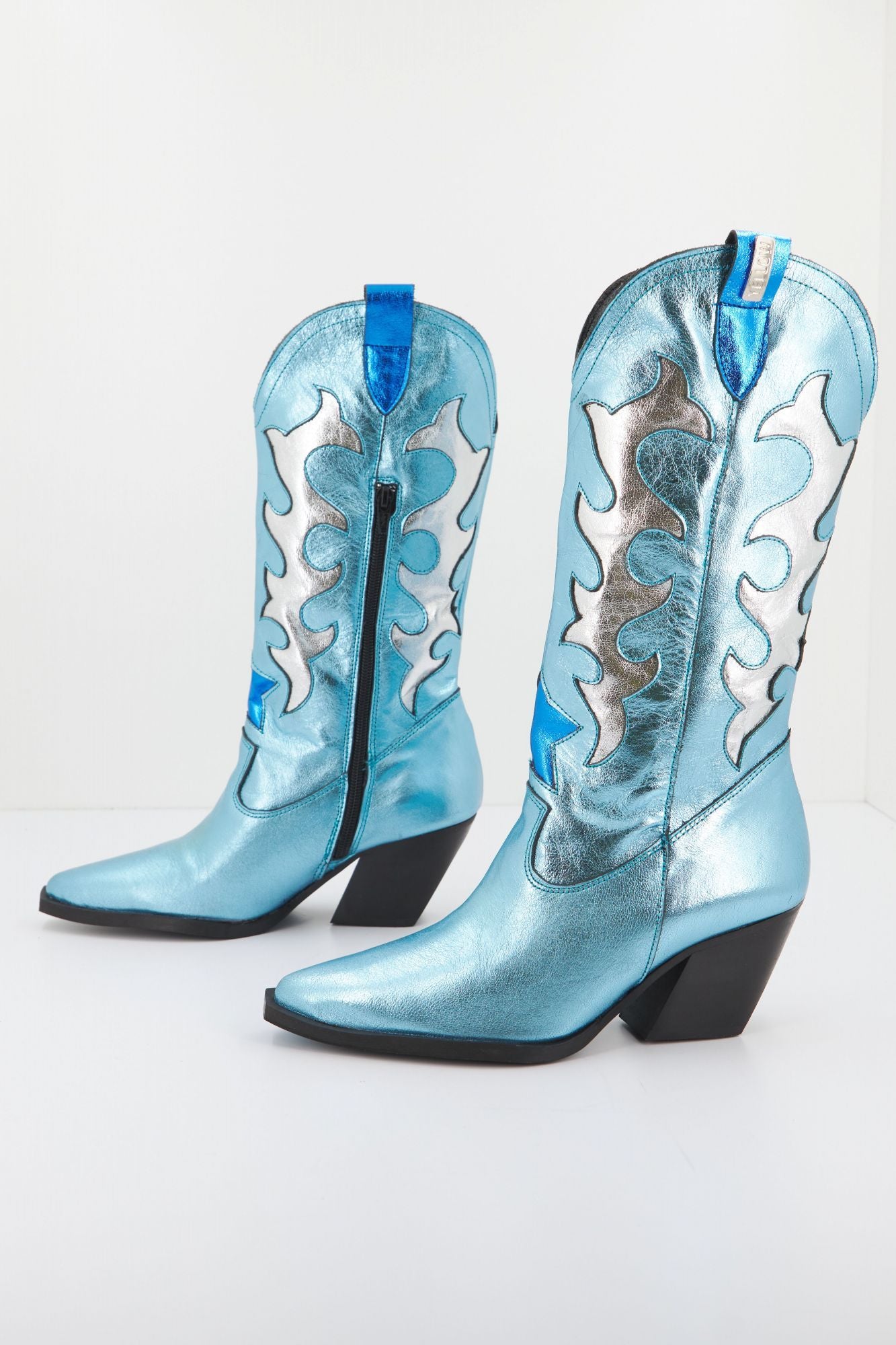 YELLOW FANCY en color AZUL (2)