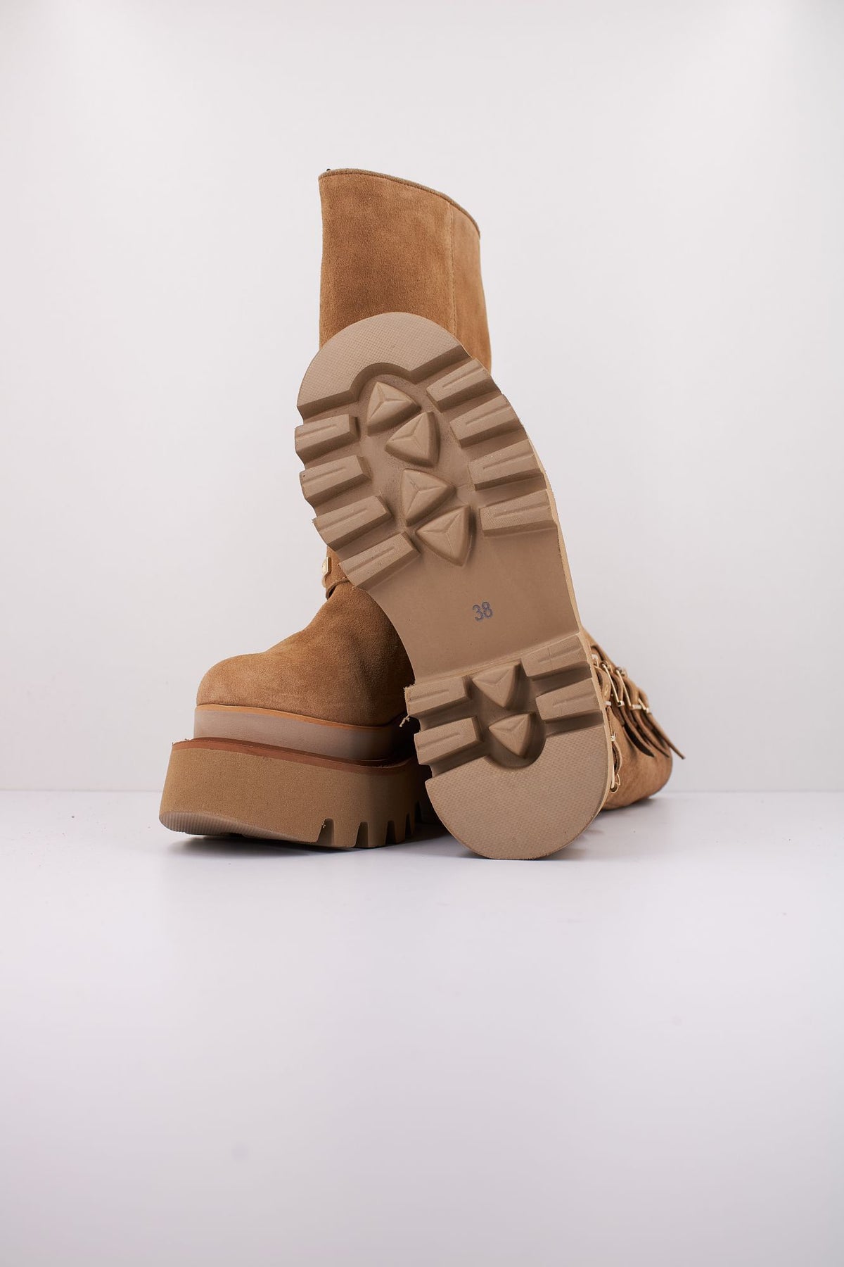 YELLOW LOLA XL 8508Y en color MARRON CLARO (4)
