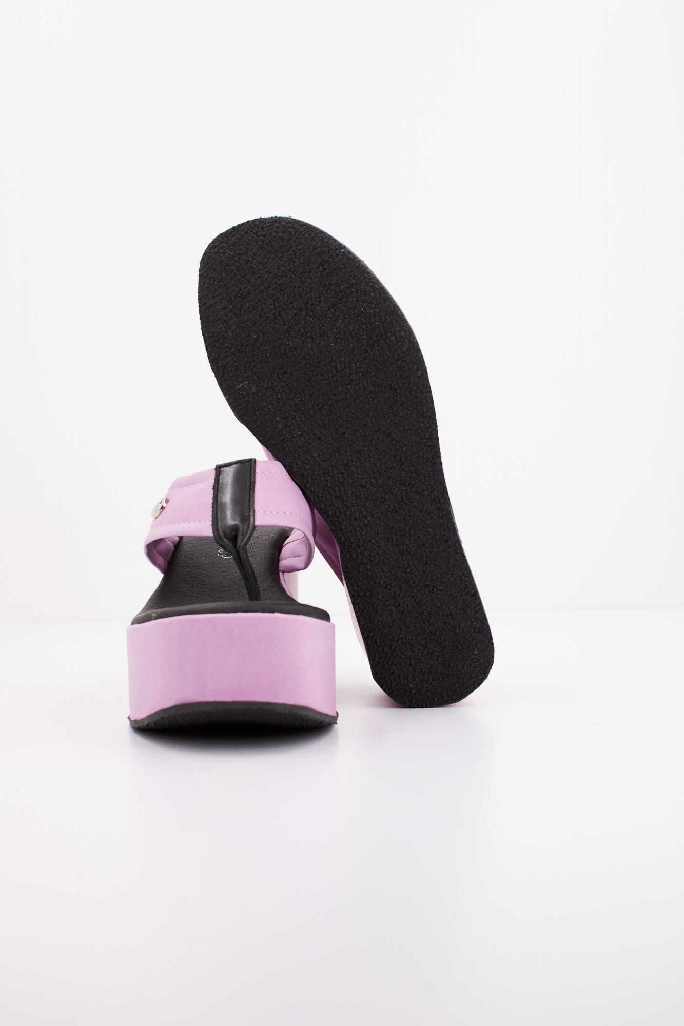 YELLOW LIZZIE en color ROSA (4)