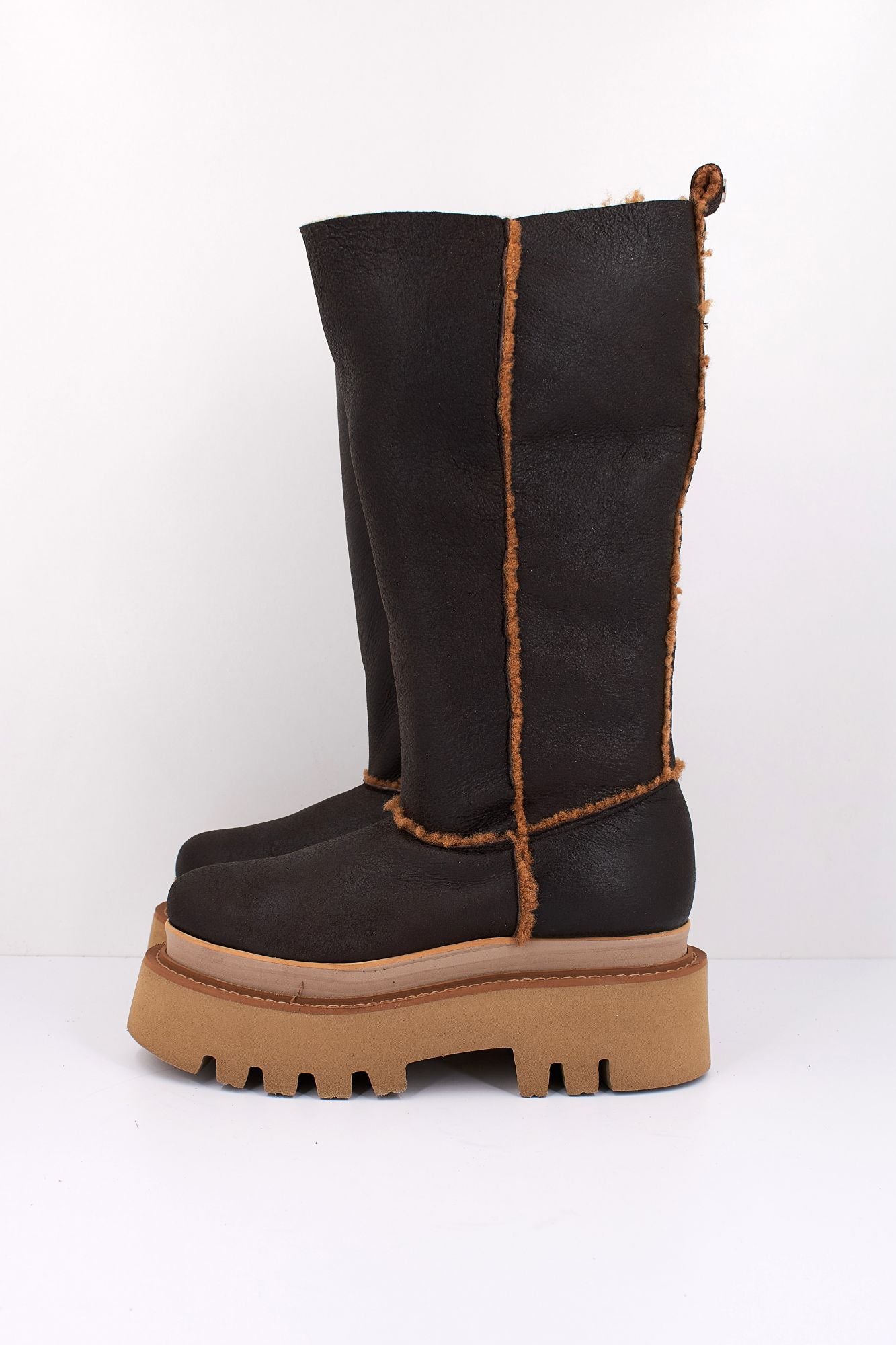 YELLOW 8530Y en color MARRON (1)