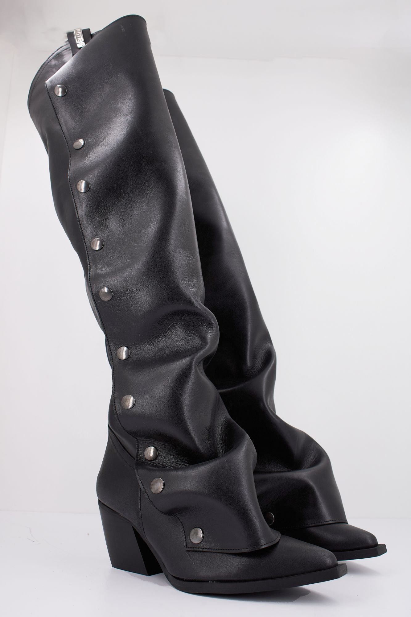 YELLOW GLADIS en color NEGRO (2)