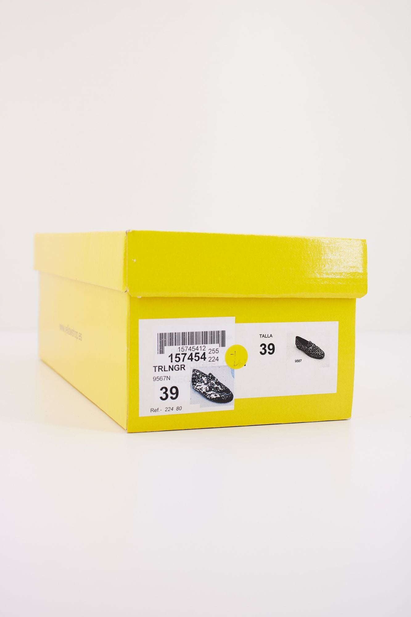 YELLOW PE en color NEGRO (6)