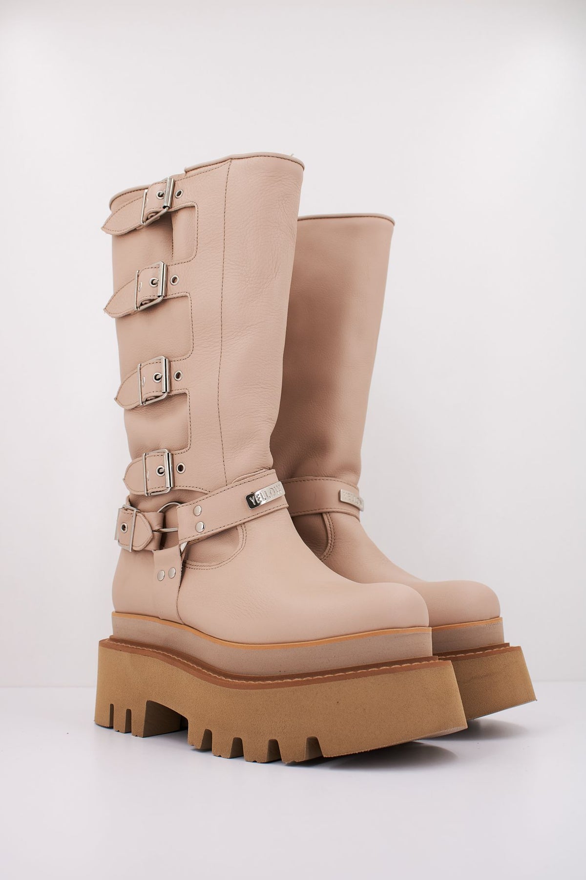 YELLOW LOLA XL 8508Y en color MARRON CLARO (2)