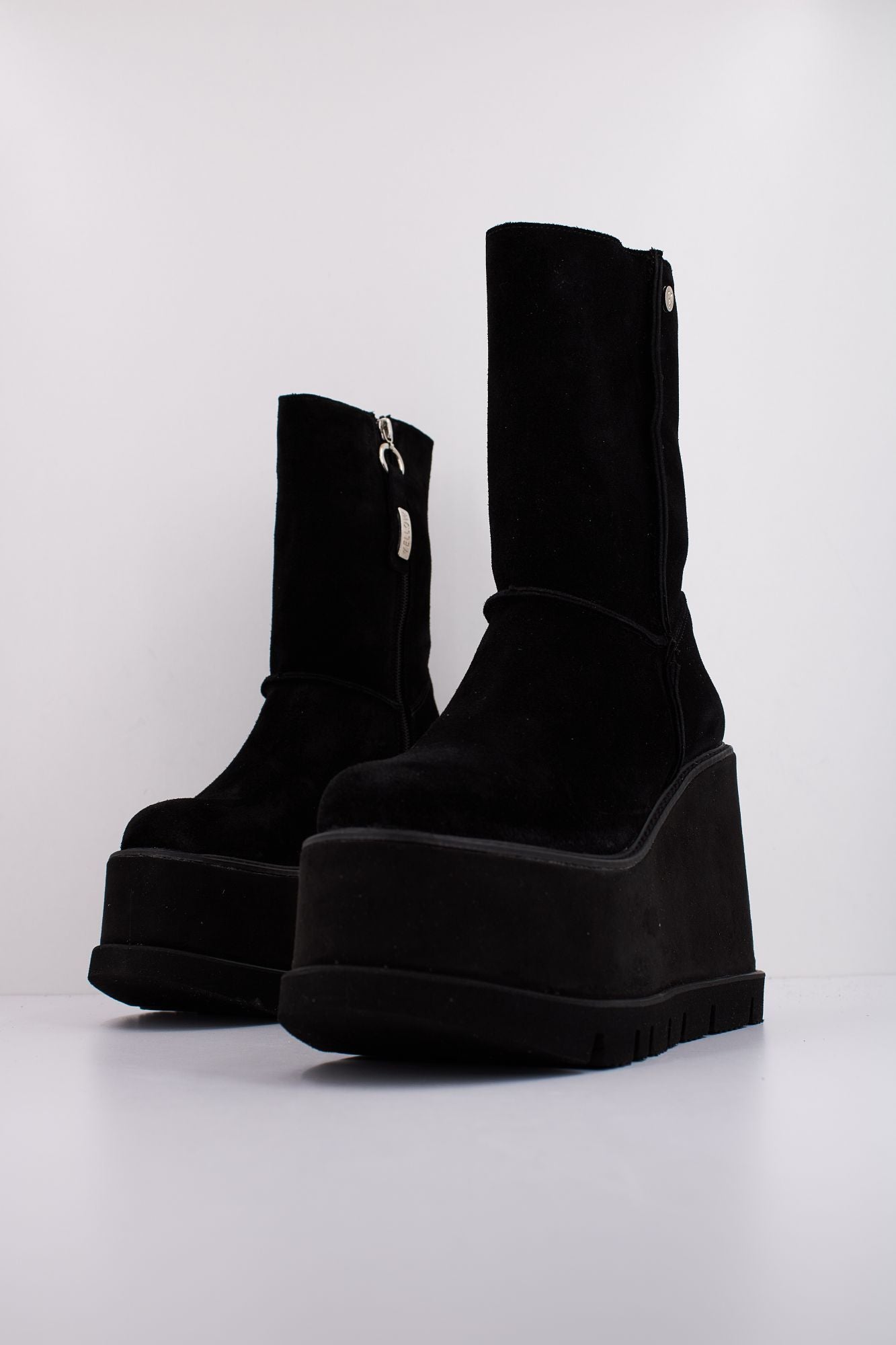 YELLOW MEL en color NEGRO (2)