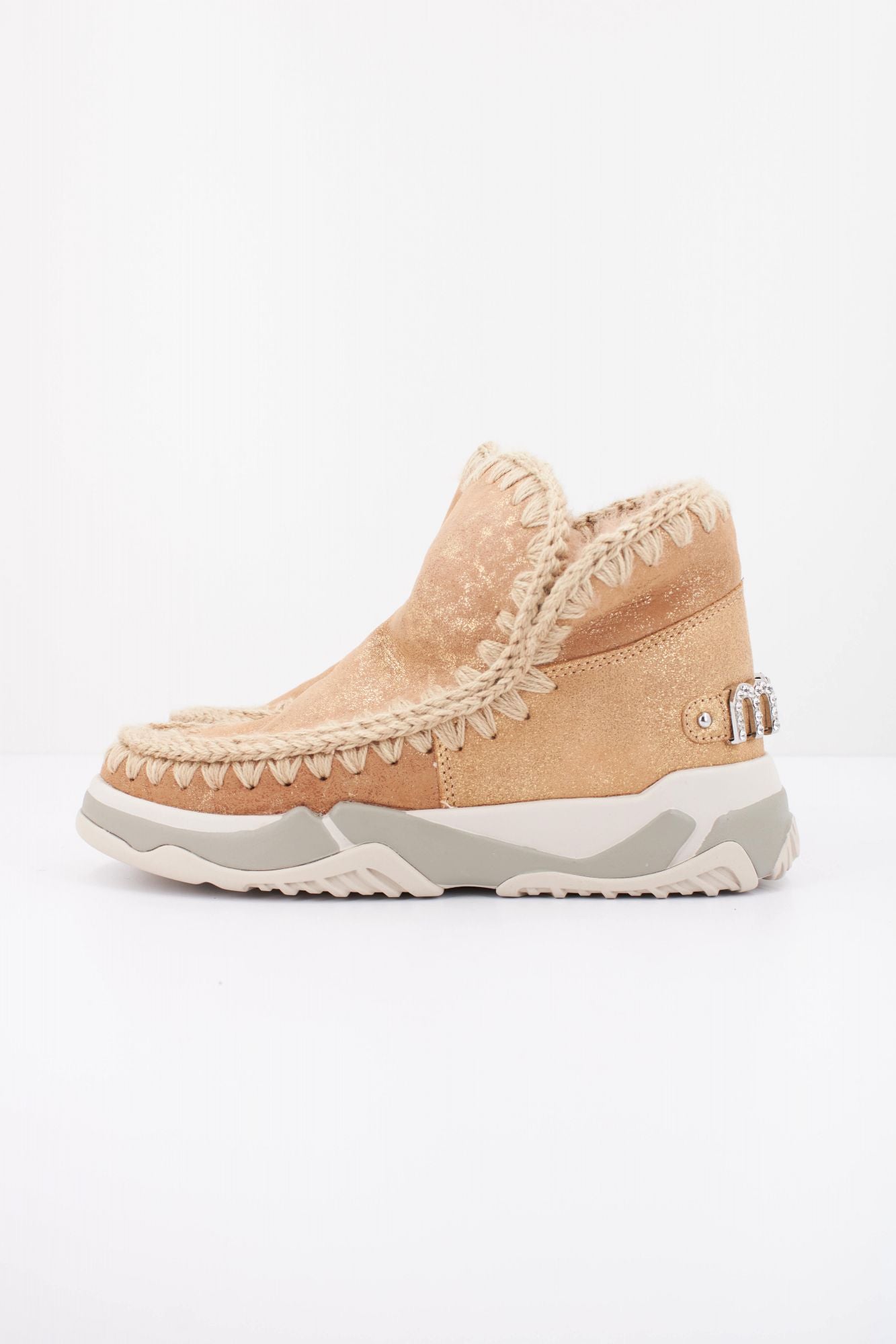 MOU ESKIMO TRAINER LOGO RHINE en color MARRON CLARO (1)
