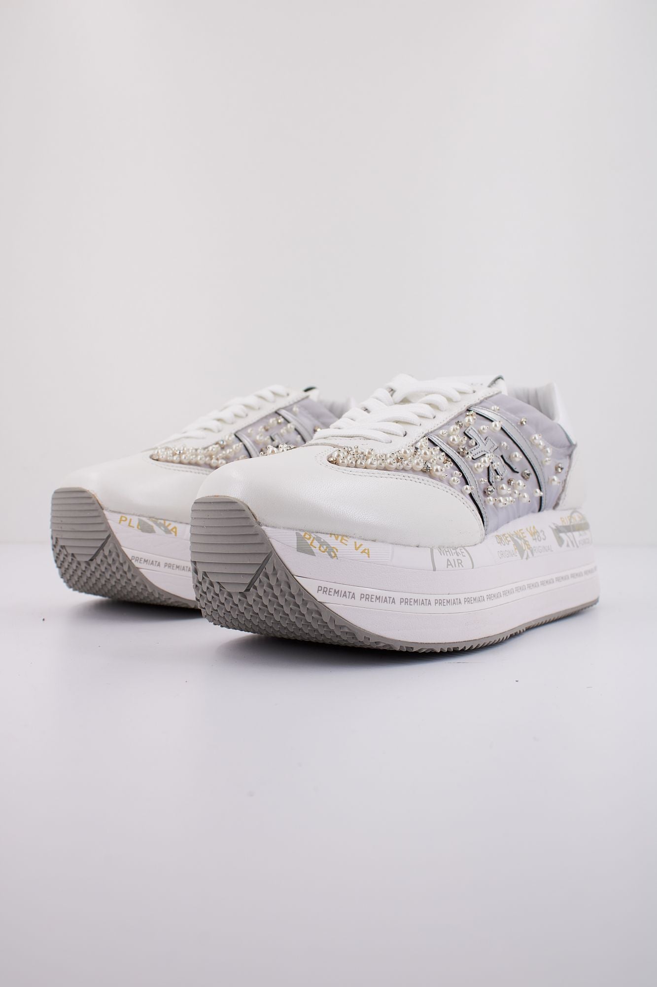 PREMIATA BETH 6751 en color BLANCO (2)