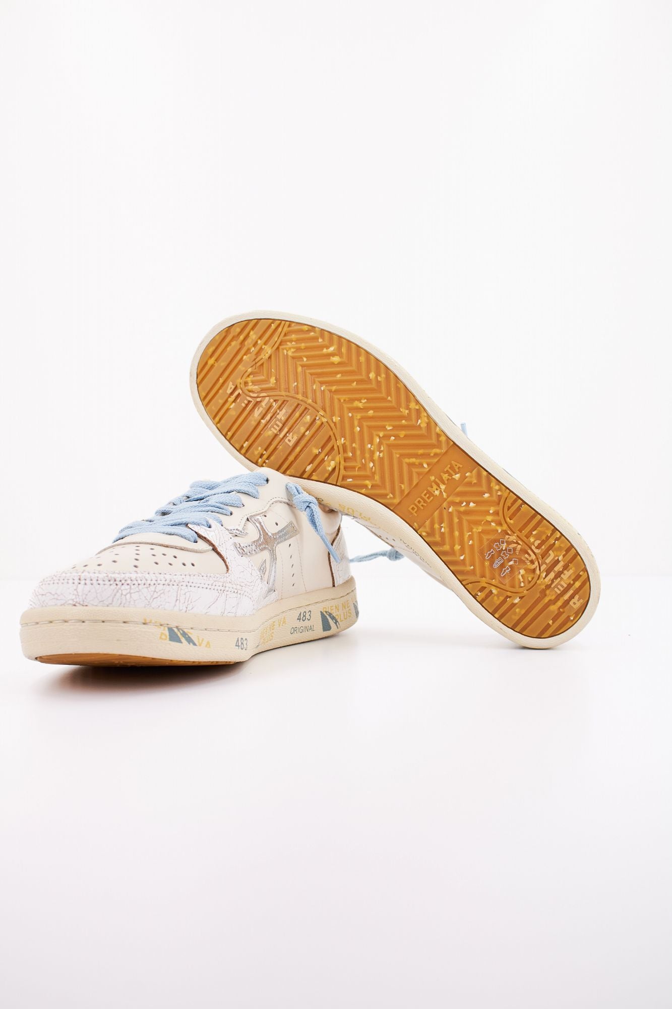 PREMIATA BSKT CLAYD 6780 en color BEIS (4)