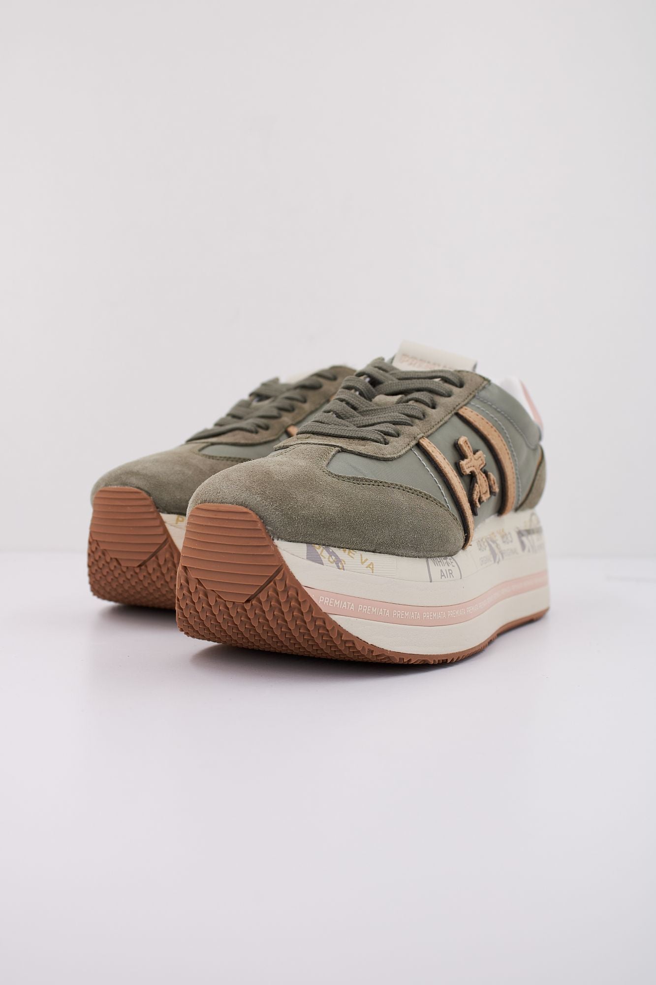 PREMIATA BETH 6956 en color VERDE (2)