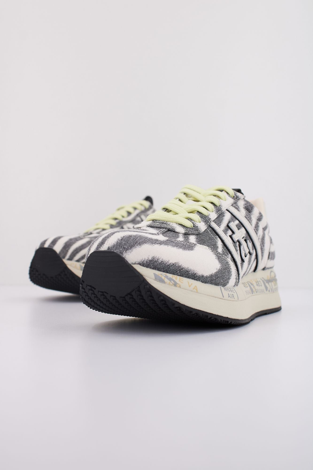 PREMIATA CONNY 7361 en color ANIMAL PRINT (2)
