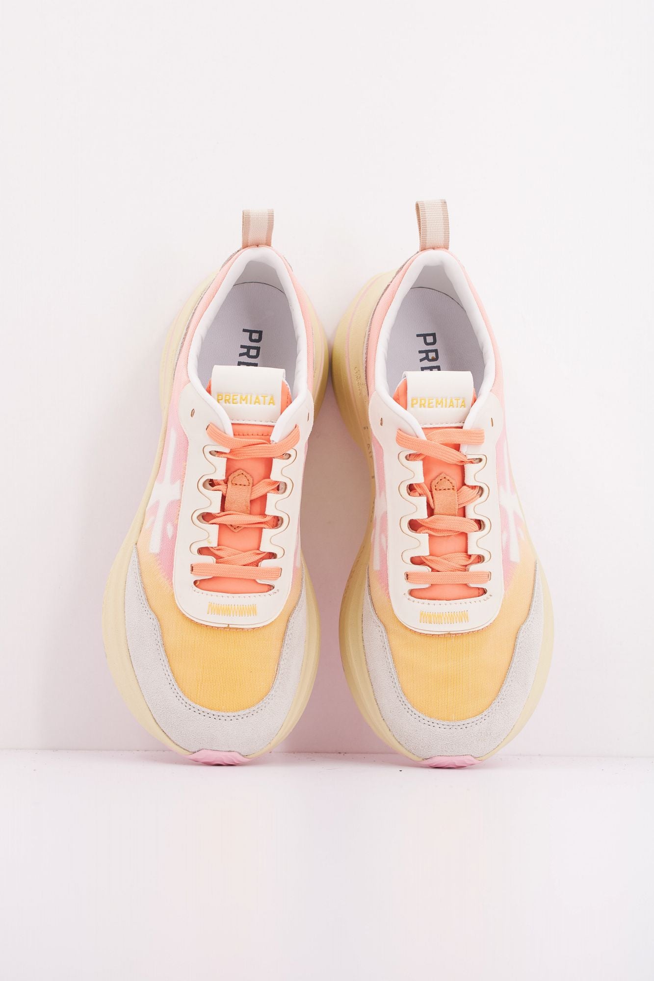 PREMIATA HILL 7508 en color ROSA (3)