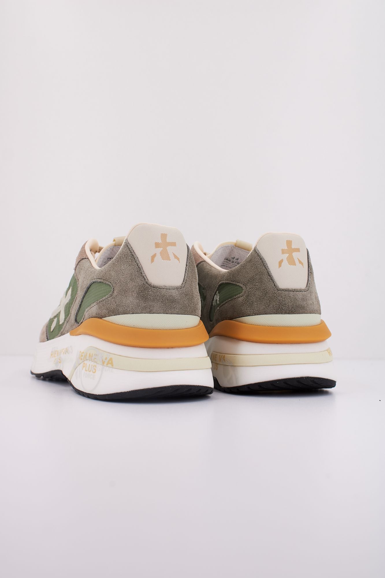 PREMIATA MOERUN en color VERDE (4)