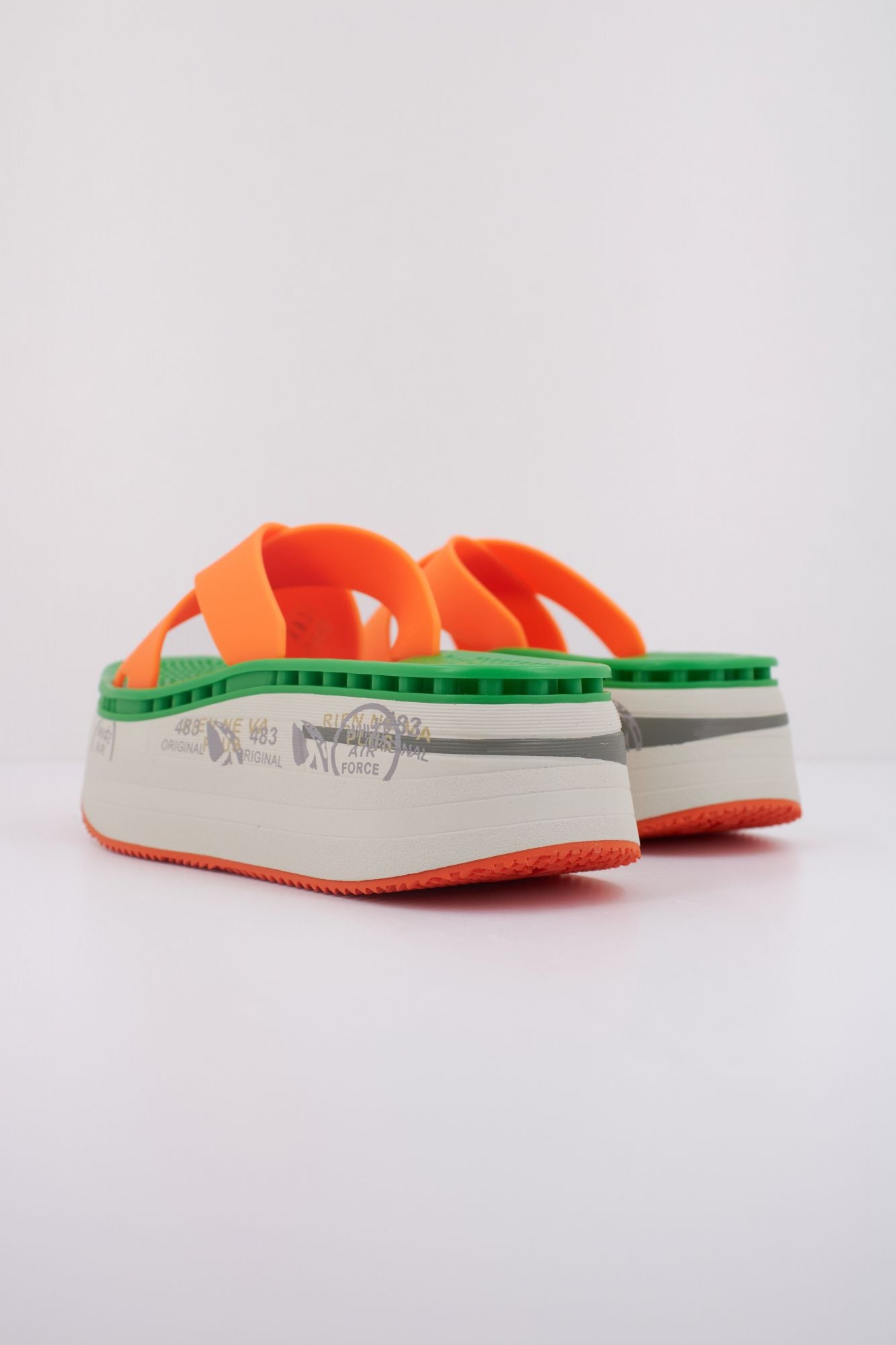 PREMIATA MOURA 7461 en color NARANJA (4)