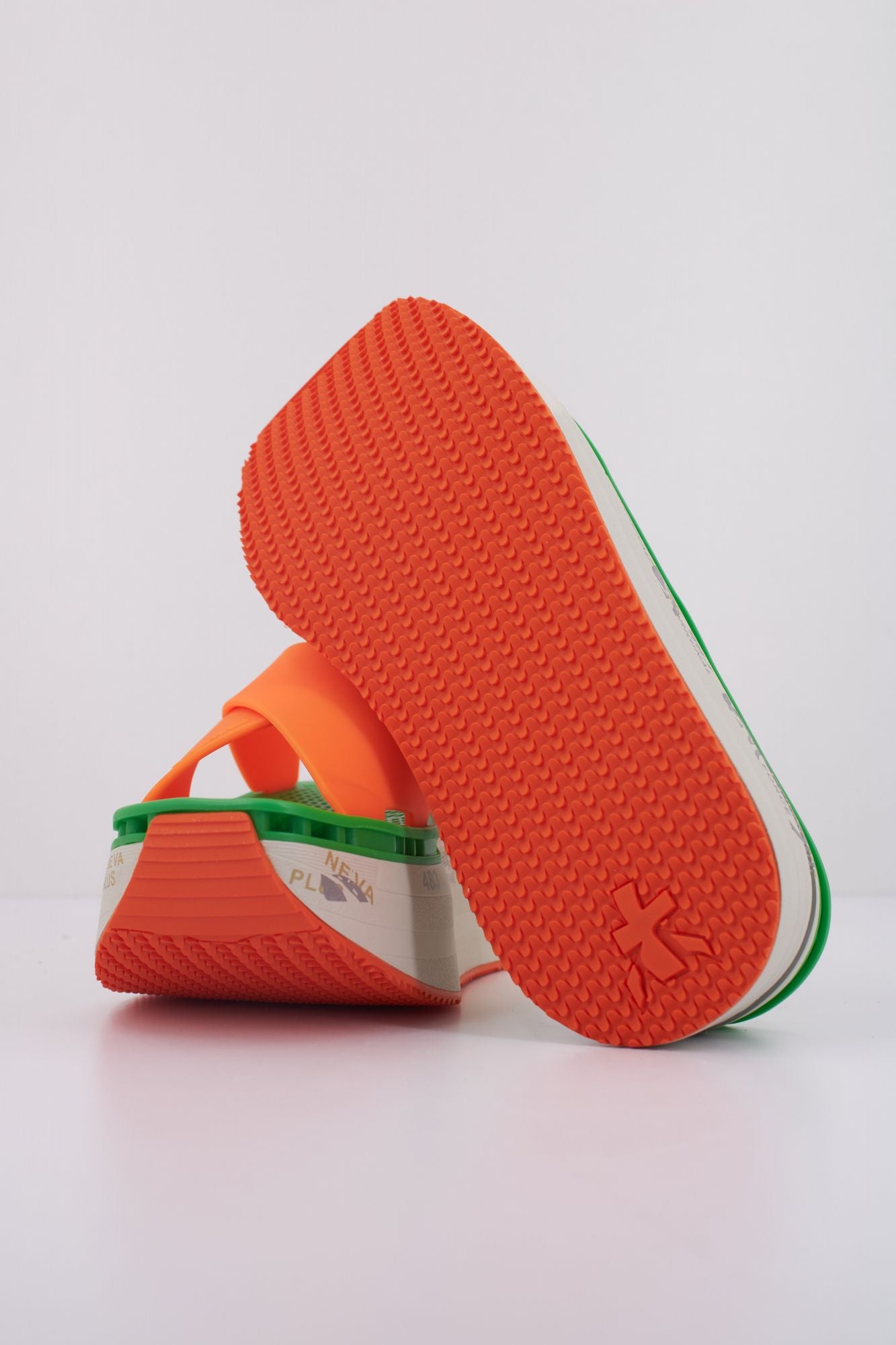 PREMIATA MOURA 7461 en color NARANJA (5)