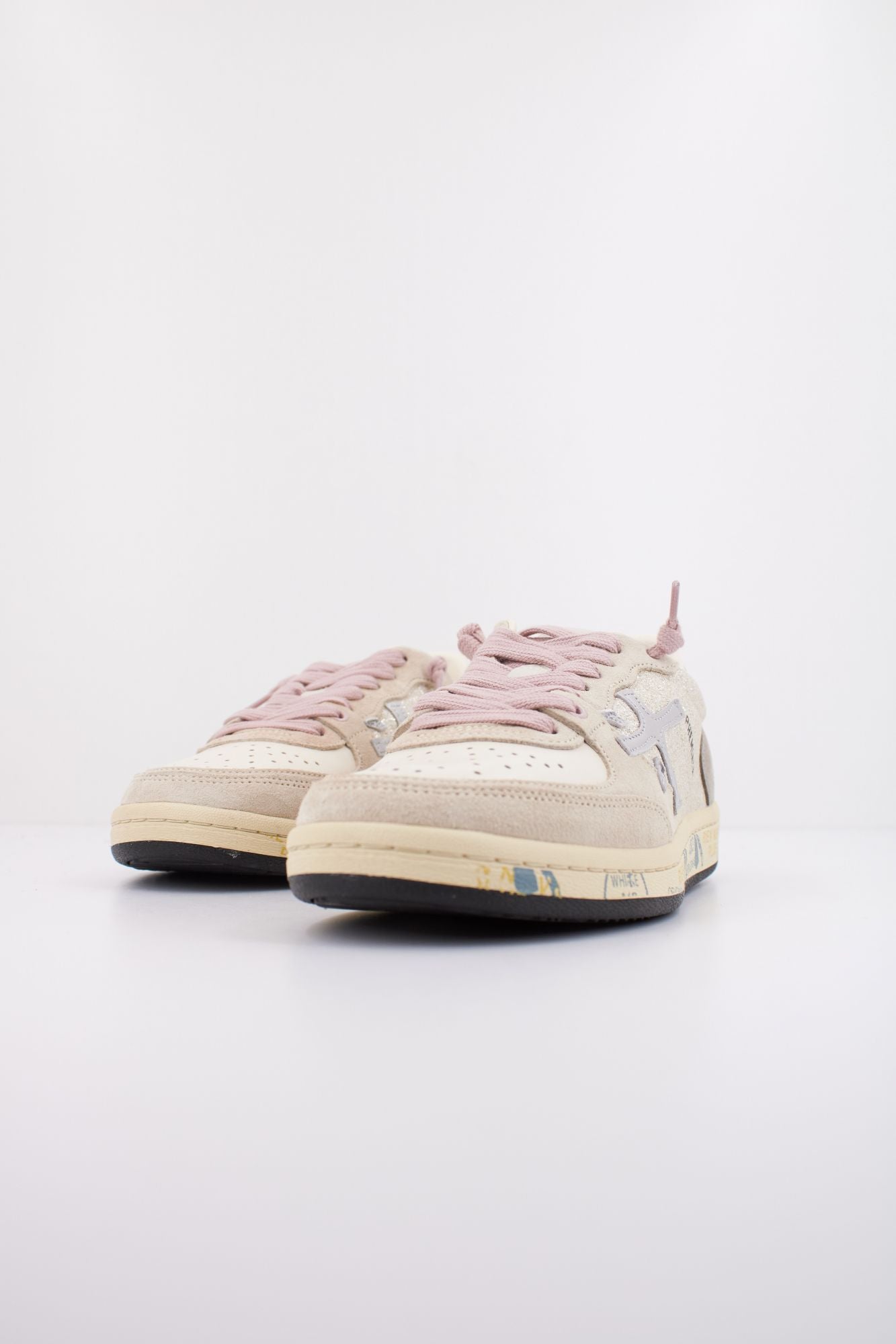 PREMIATA BSKTCLAD 6927 en color BEIS (2)