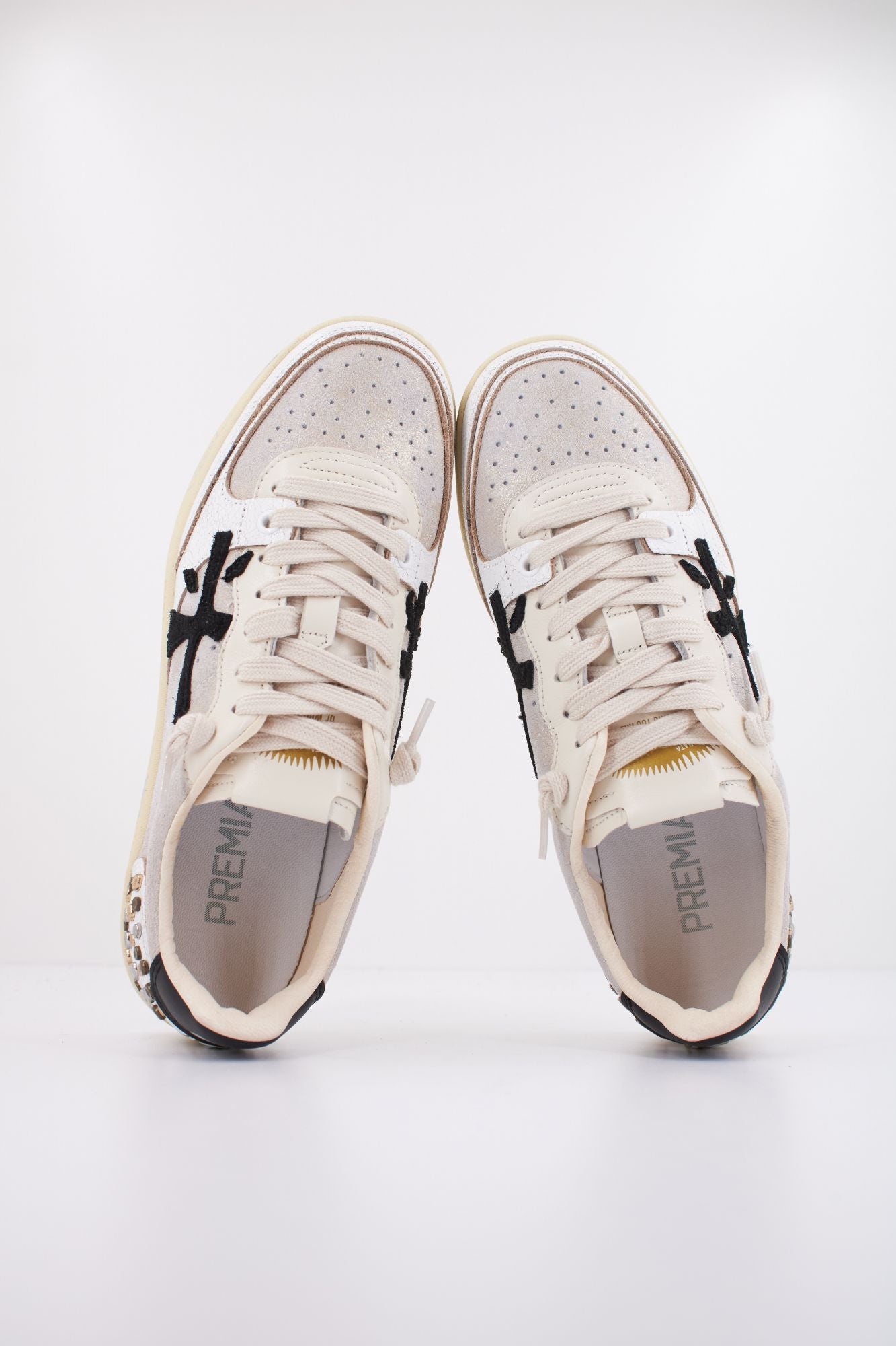 PREMIATA BSKTCLAD 7661 en color BEIS (3)