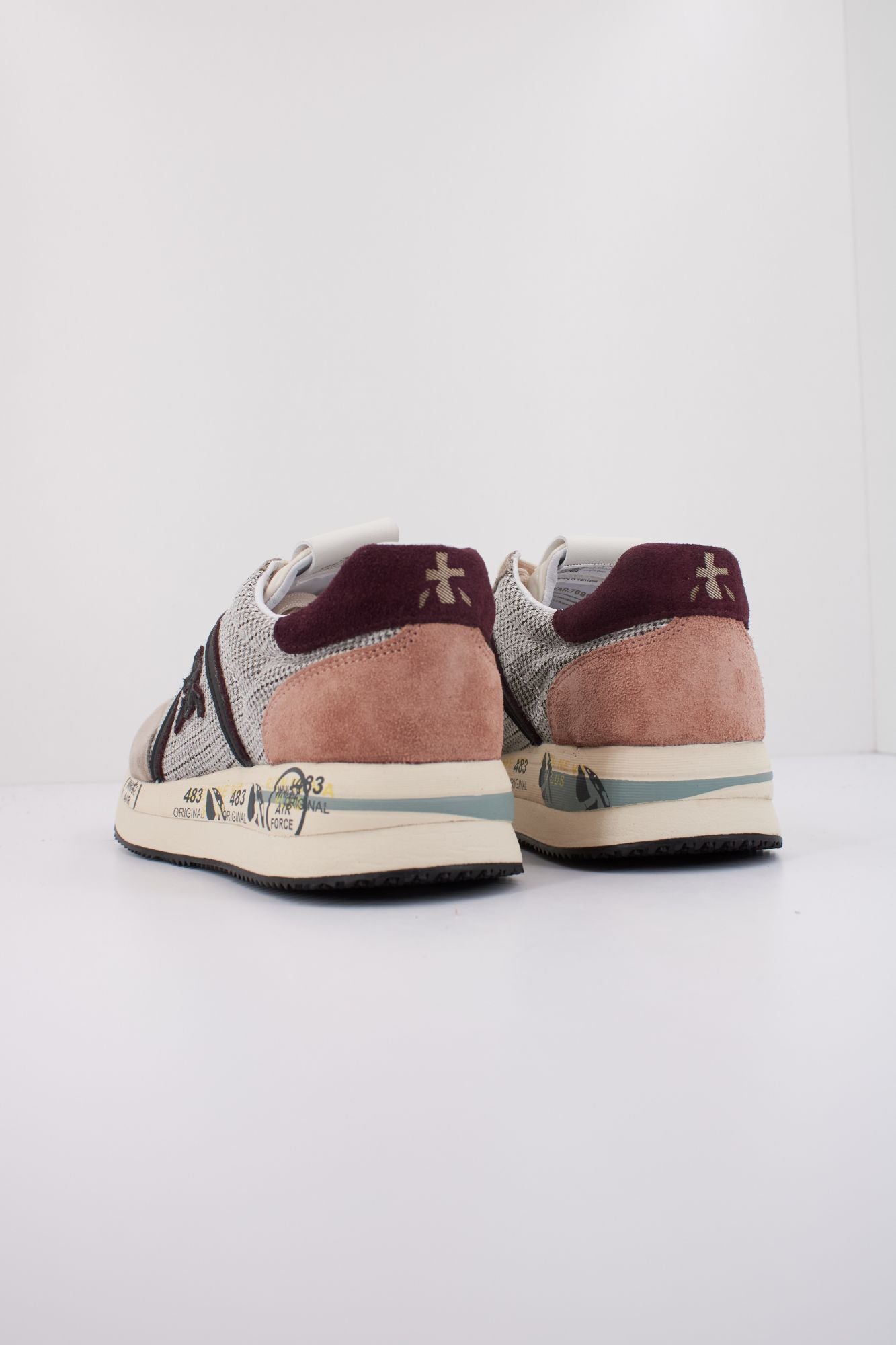 PREMIATA CONNY 7690 en color GRIS (4)