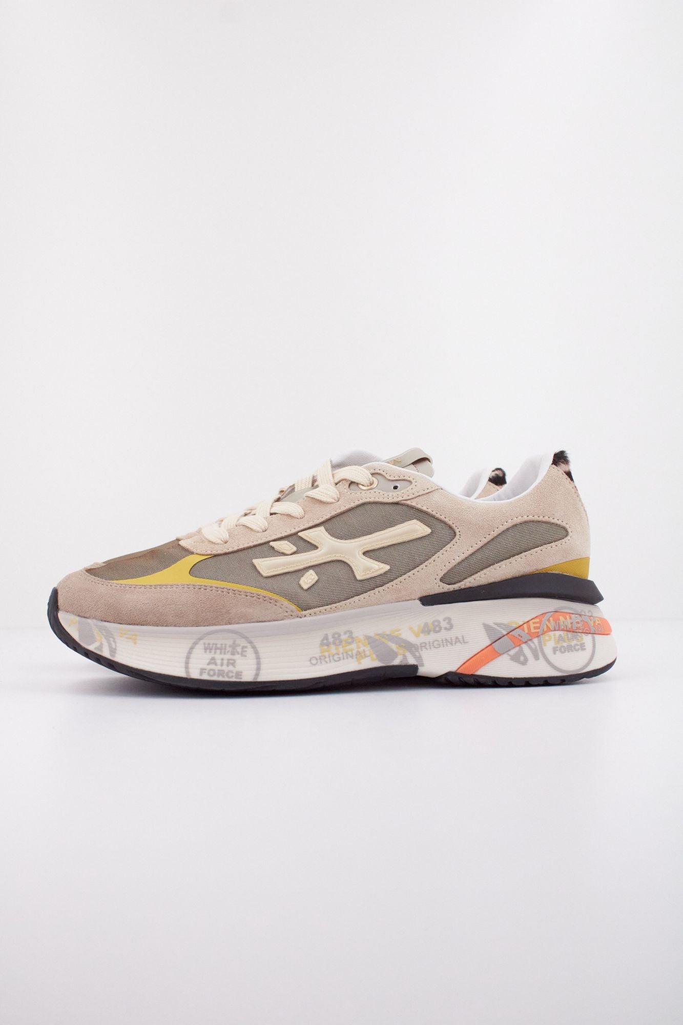 PREMIATA MOERUND 7796 en color BEIS (1)