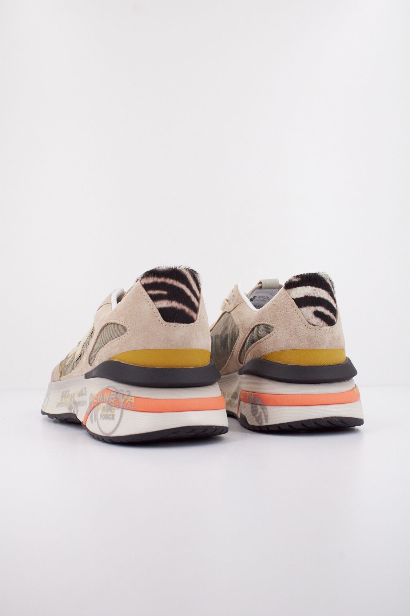 PREMIATA MOERUND 7796 en color BEIS (4)