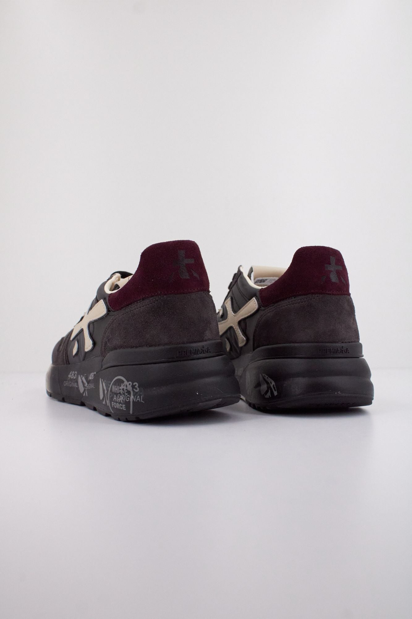 PREMIATA MICK 7719 en color NEGRO (4)