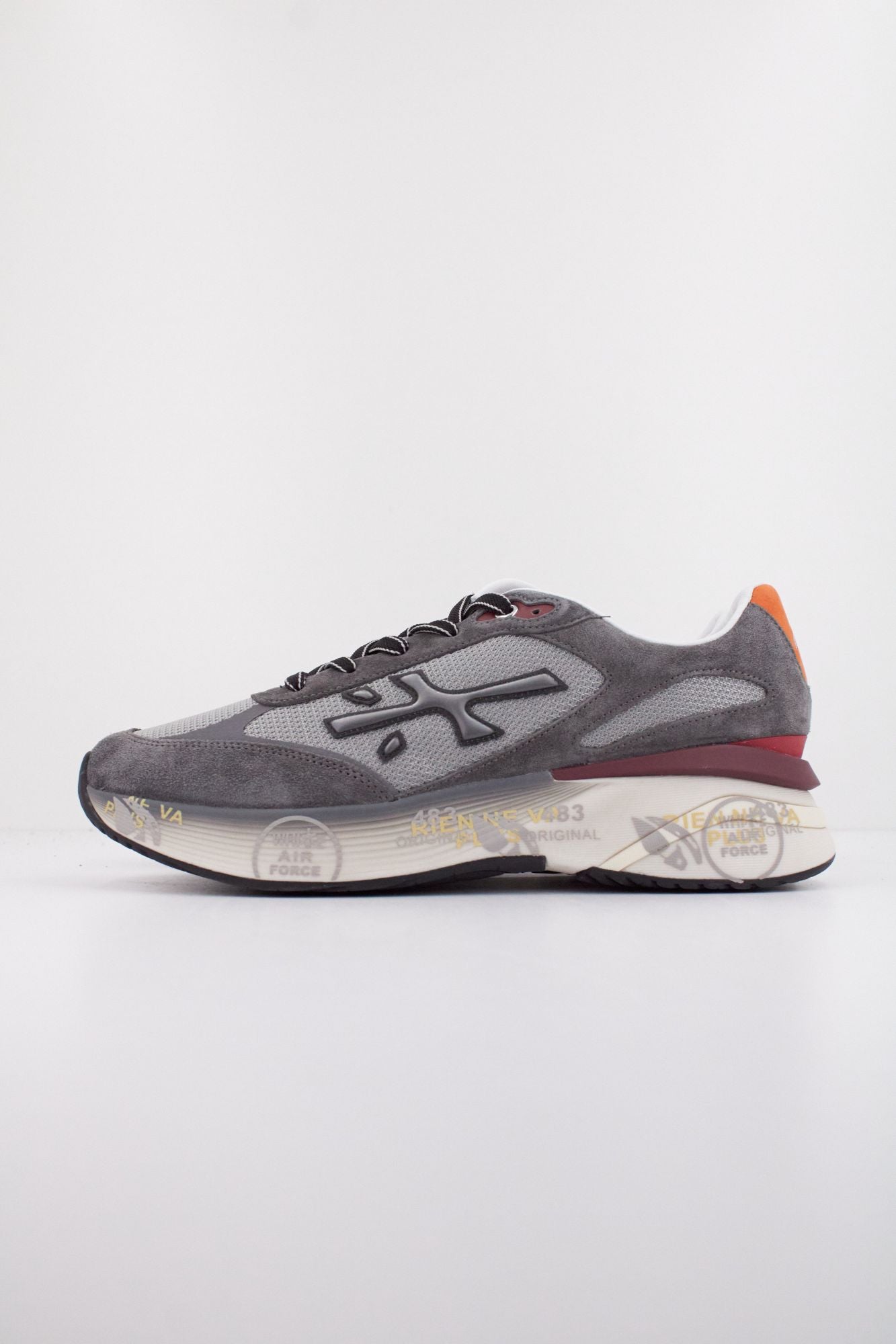 PREMIATA MOERUN 7773 en color GRIS (1)
