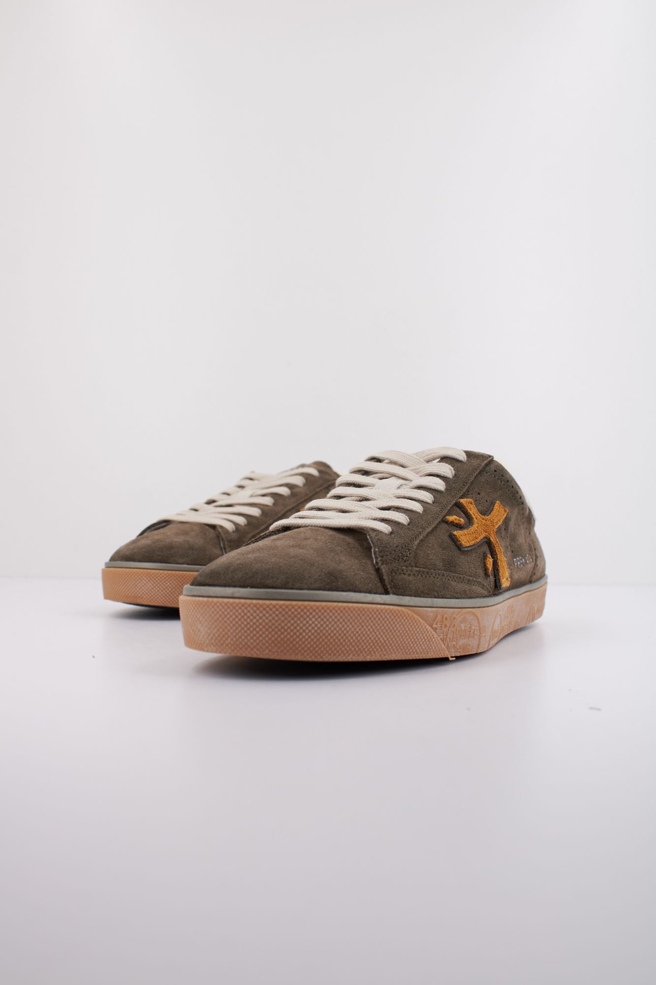 PREMIATA STEVEN 7627 en color VERDE (2)