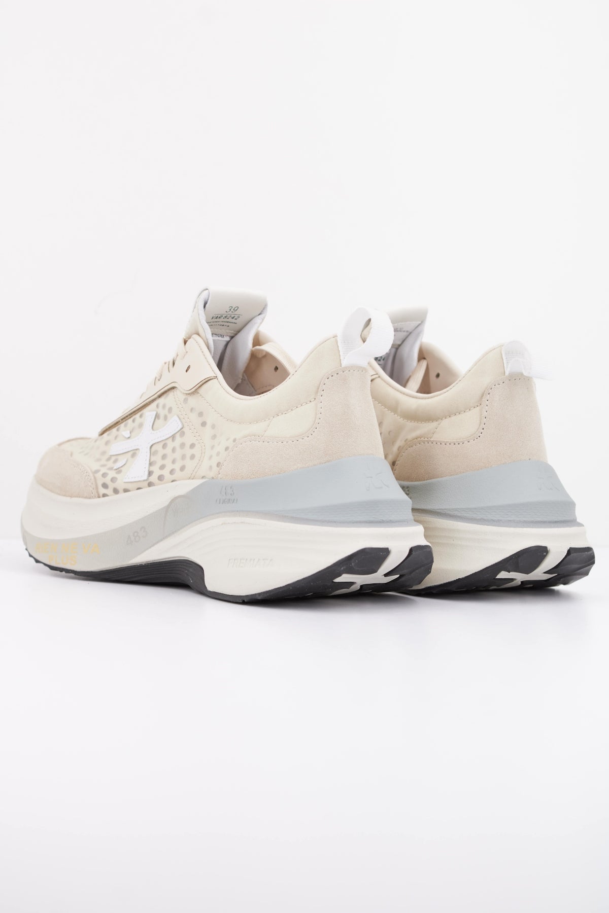 PREMIATA HILL 8242 en color BEIS (4)
