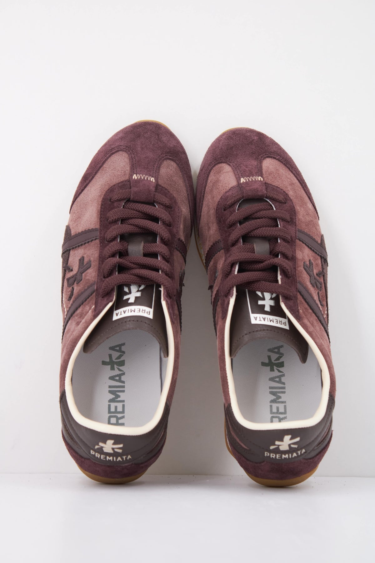 PREMIATA JACKY25D en color BURDEOS (3)