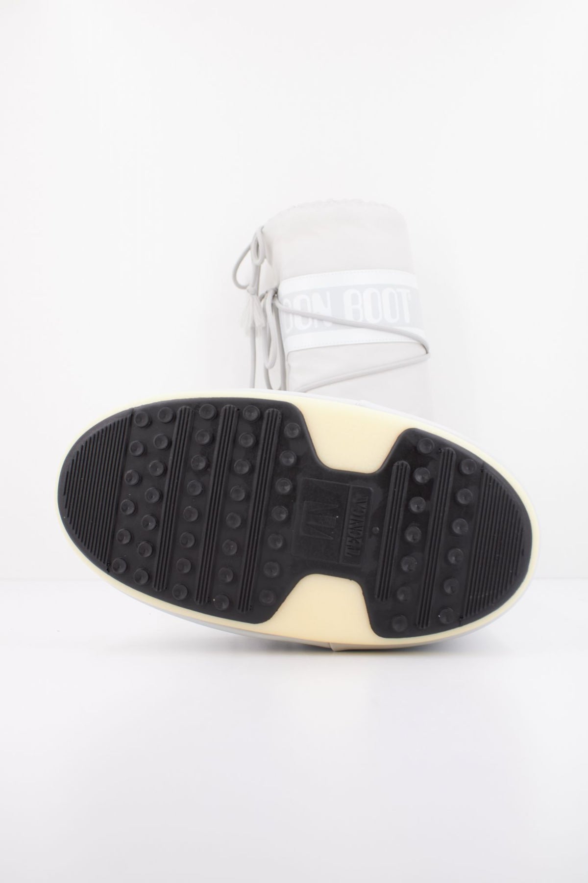 MOON BOOT ICON NYLON 14004400 003 en color GRIS (5)