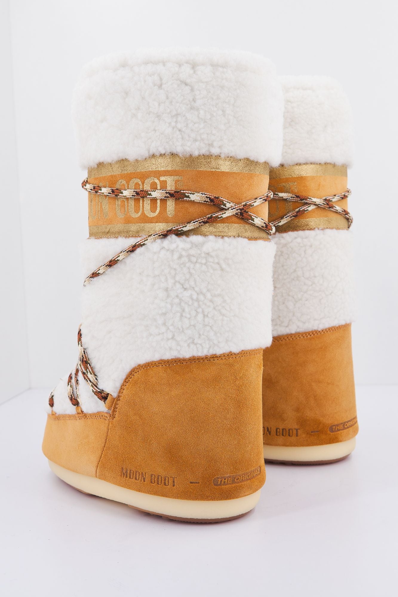 MOON BOOT SHEARLING en color MARRON CLARO (4)
