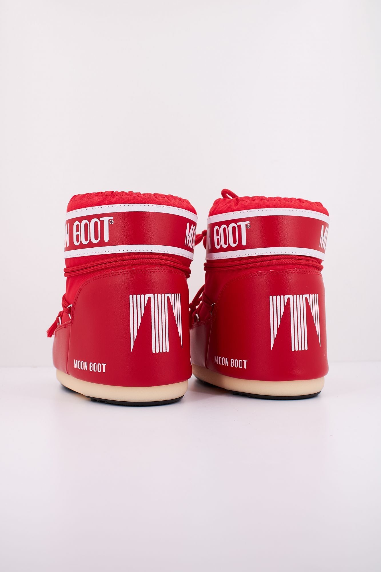 MOON BOOT MB ICON LOW NY en color ROJO (4)