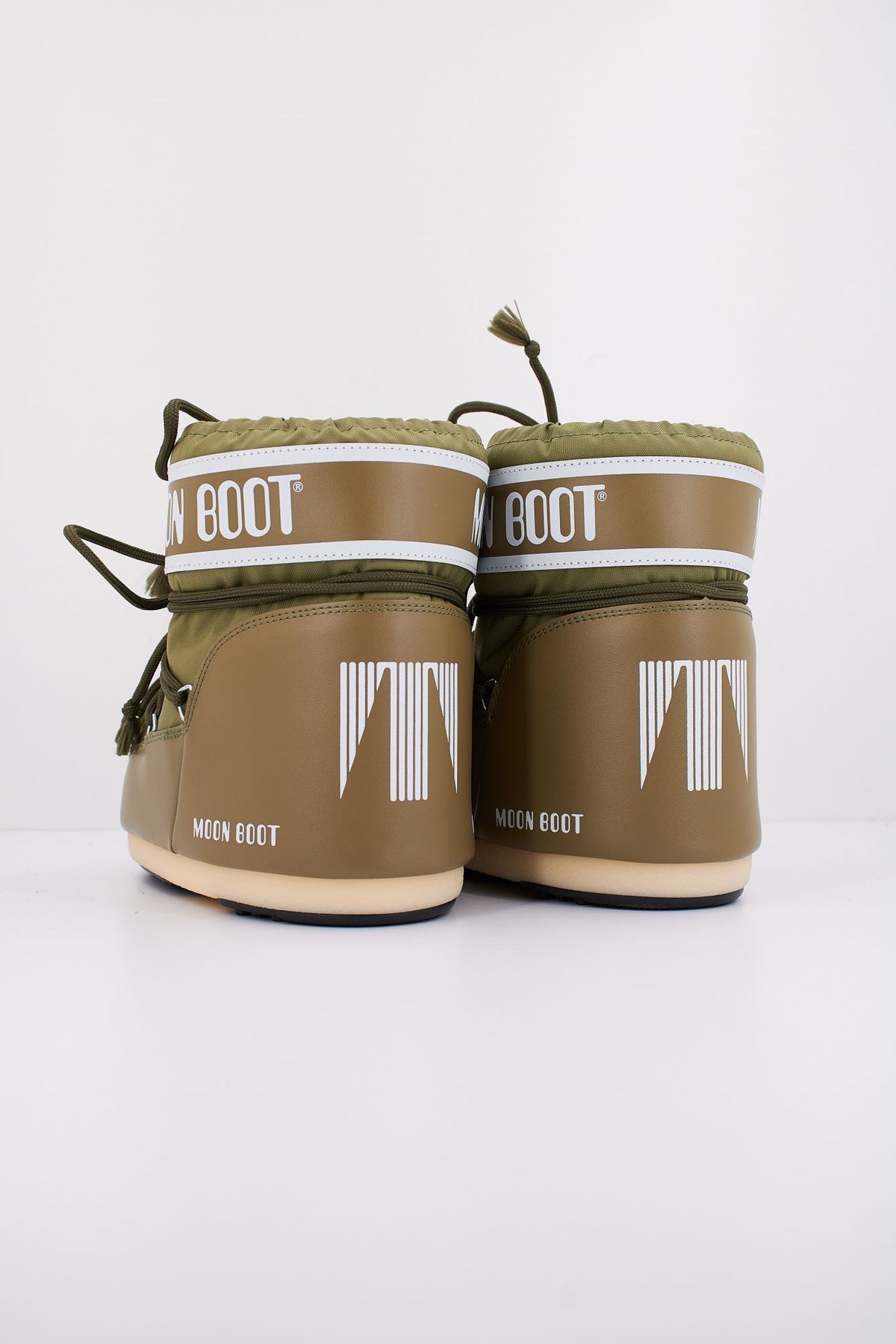 MOON BOOT ICON LOW NYLON 14093400 006 en color VERDE (4)