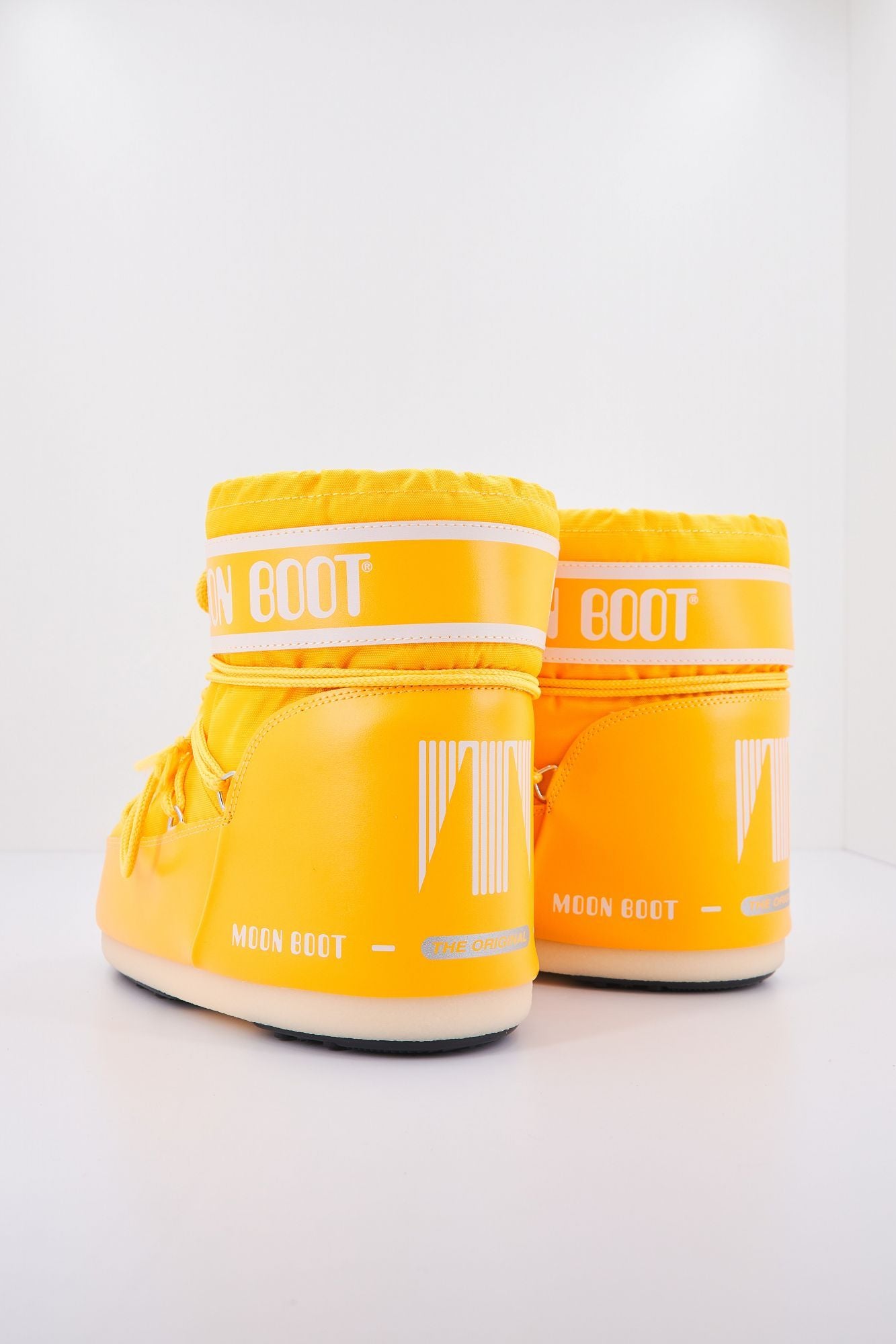MOON BOOT 14093400 008 en color AMARILLO (3)