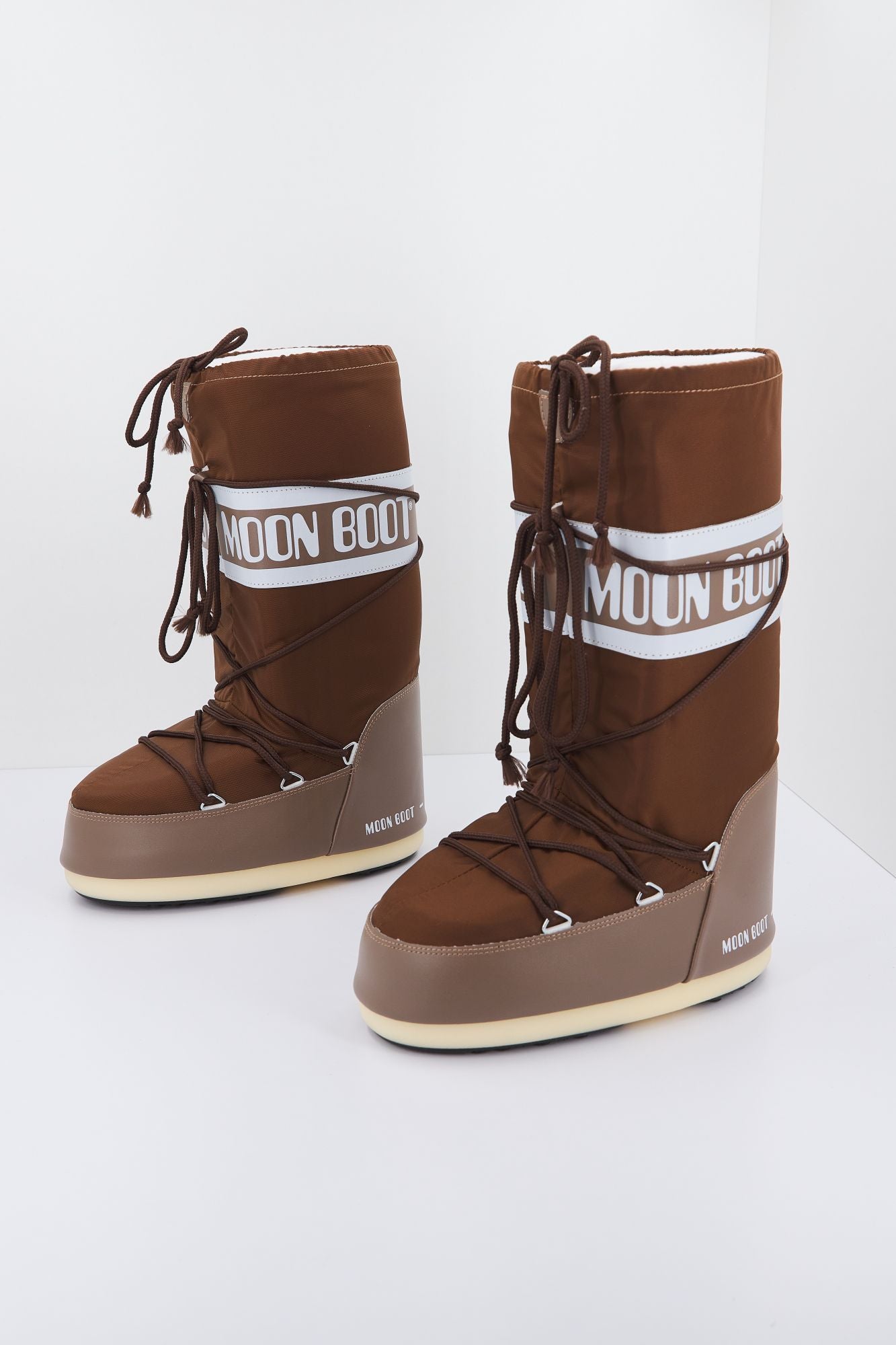 MOON BOOT ICON NYLON en color MARRON (1)
