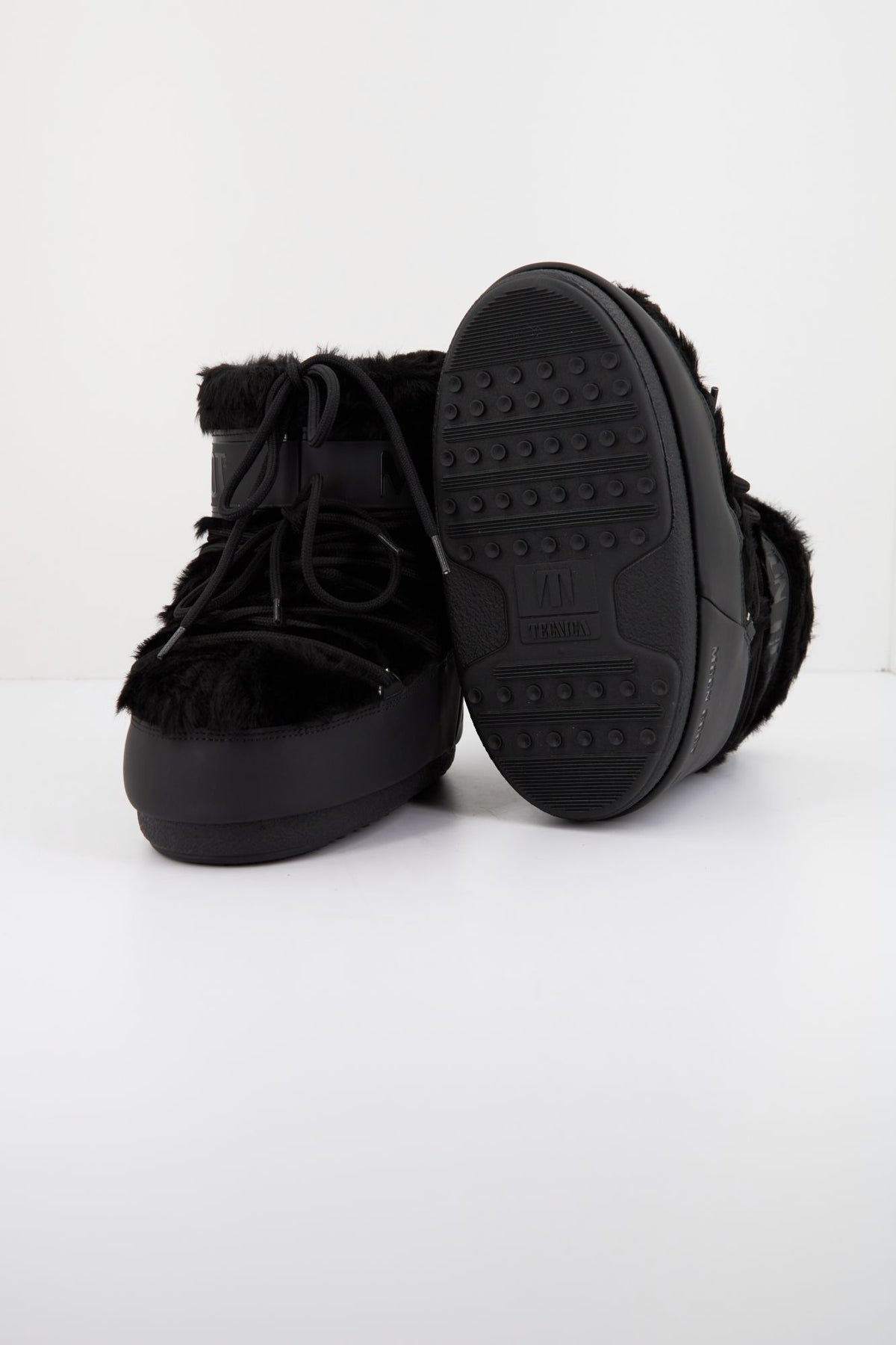 MOON BOOT ICON LOW FAUX FUR 14093900 001 en color NEGRO (4)