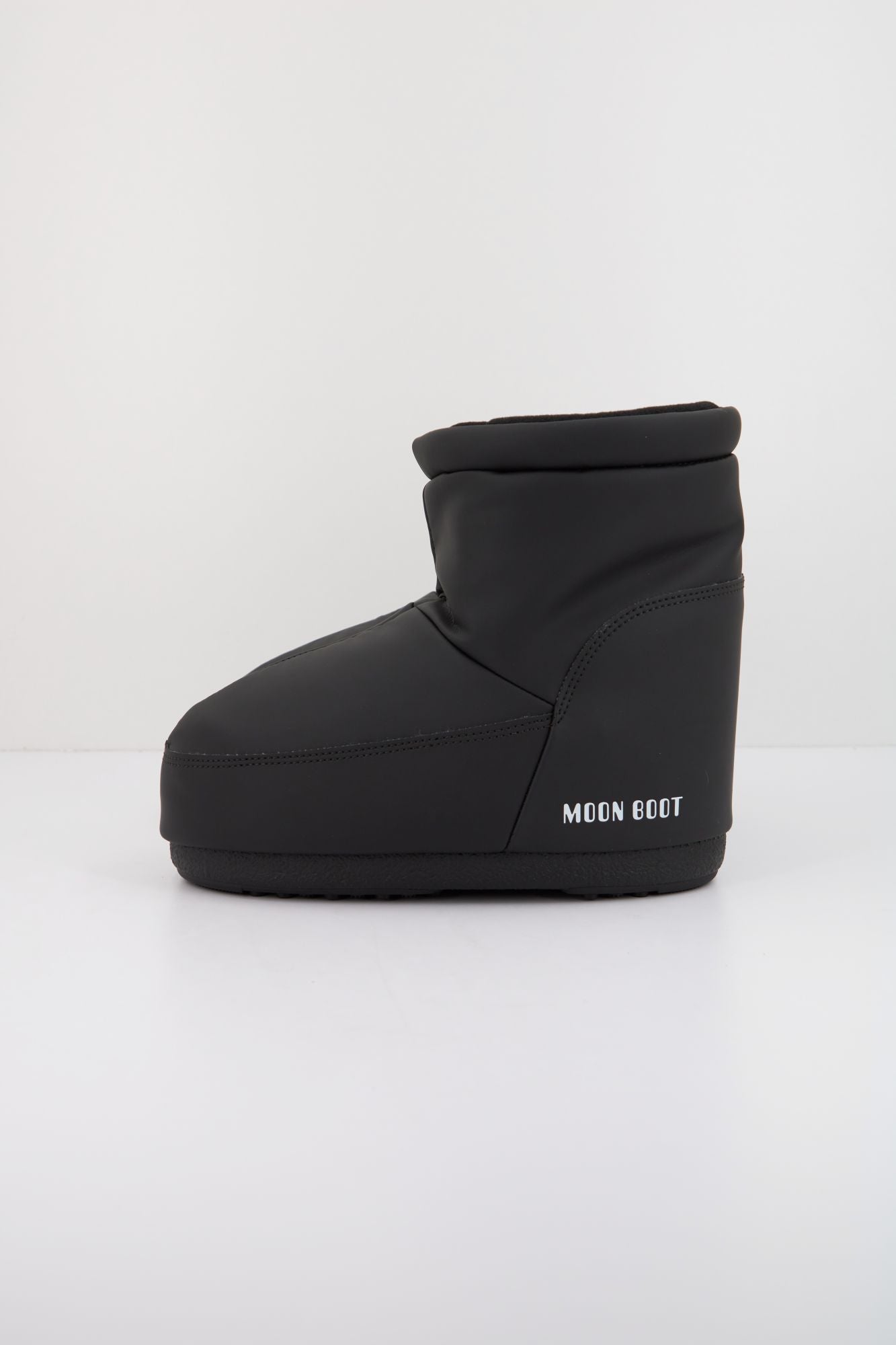 MOON BOOT MB ICON LOW NOLACE RUB en color NEGRO (1)