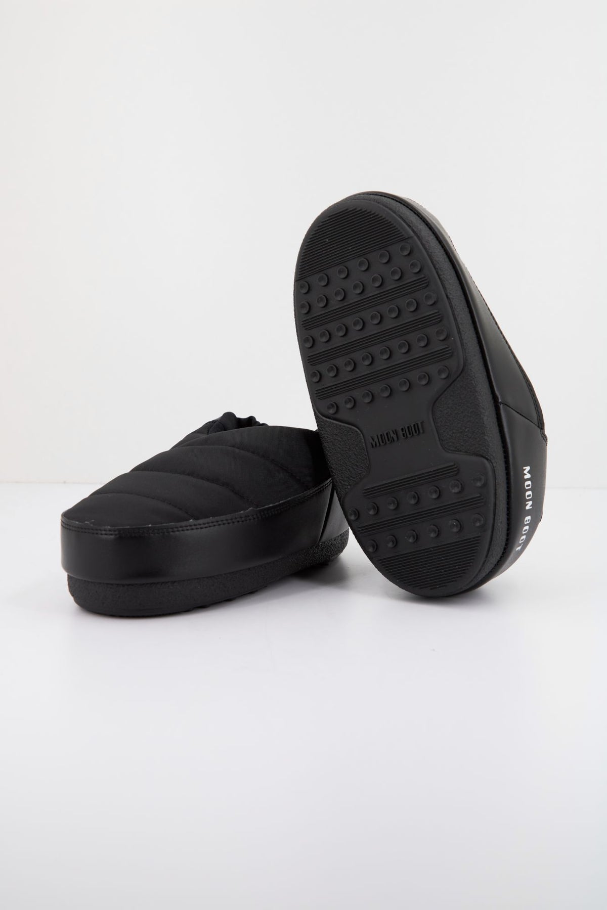 MOON BOOT SANDAL BAND NYLON 14601400 001 en color NEGRO (4)