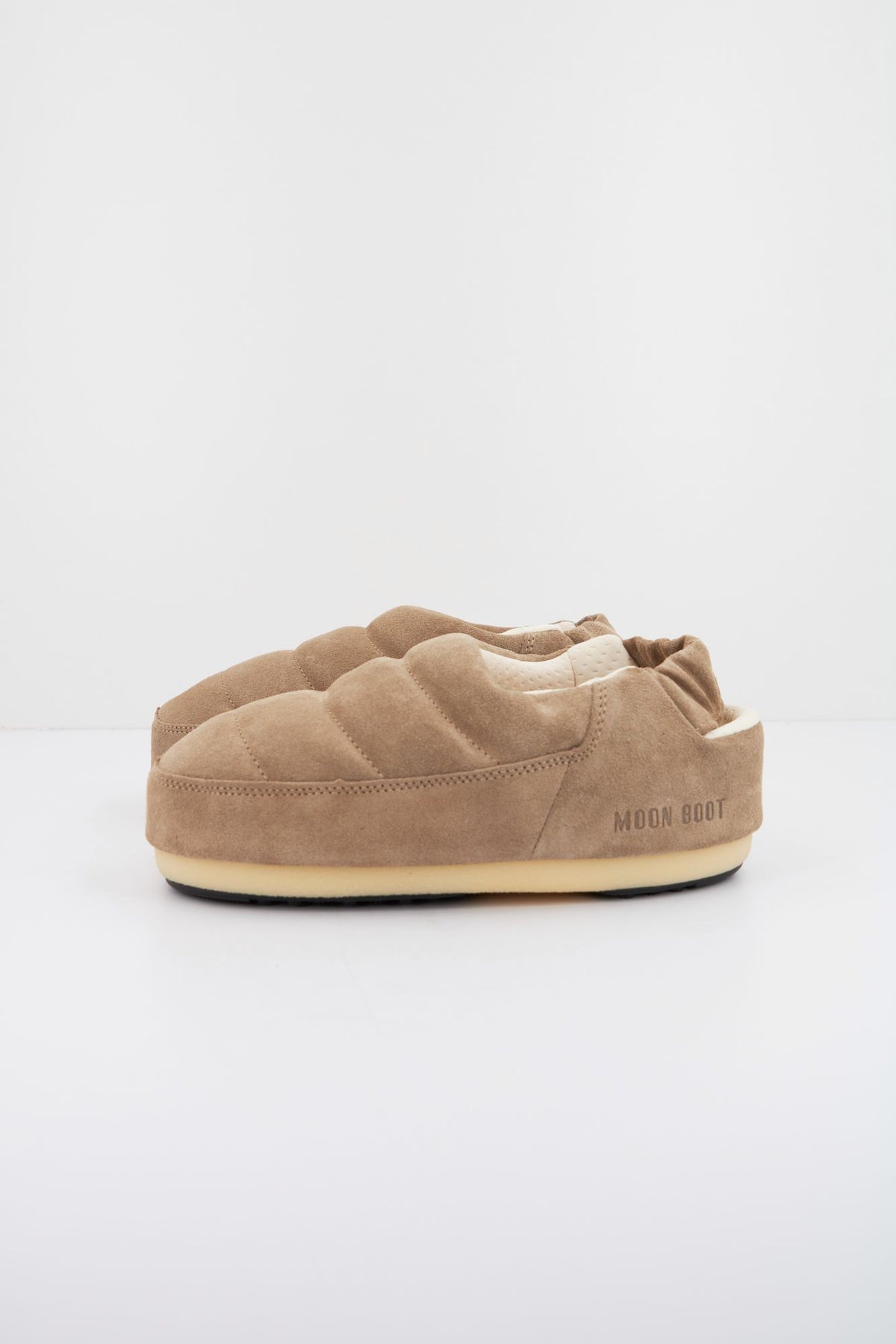 MOON BOOT SANDAL BAND SUEDE 14601500 003 en color BEIS (1)