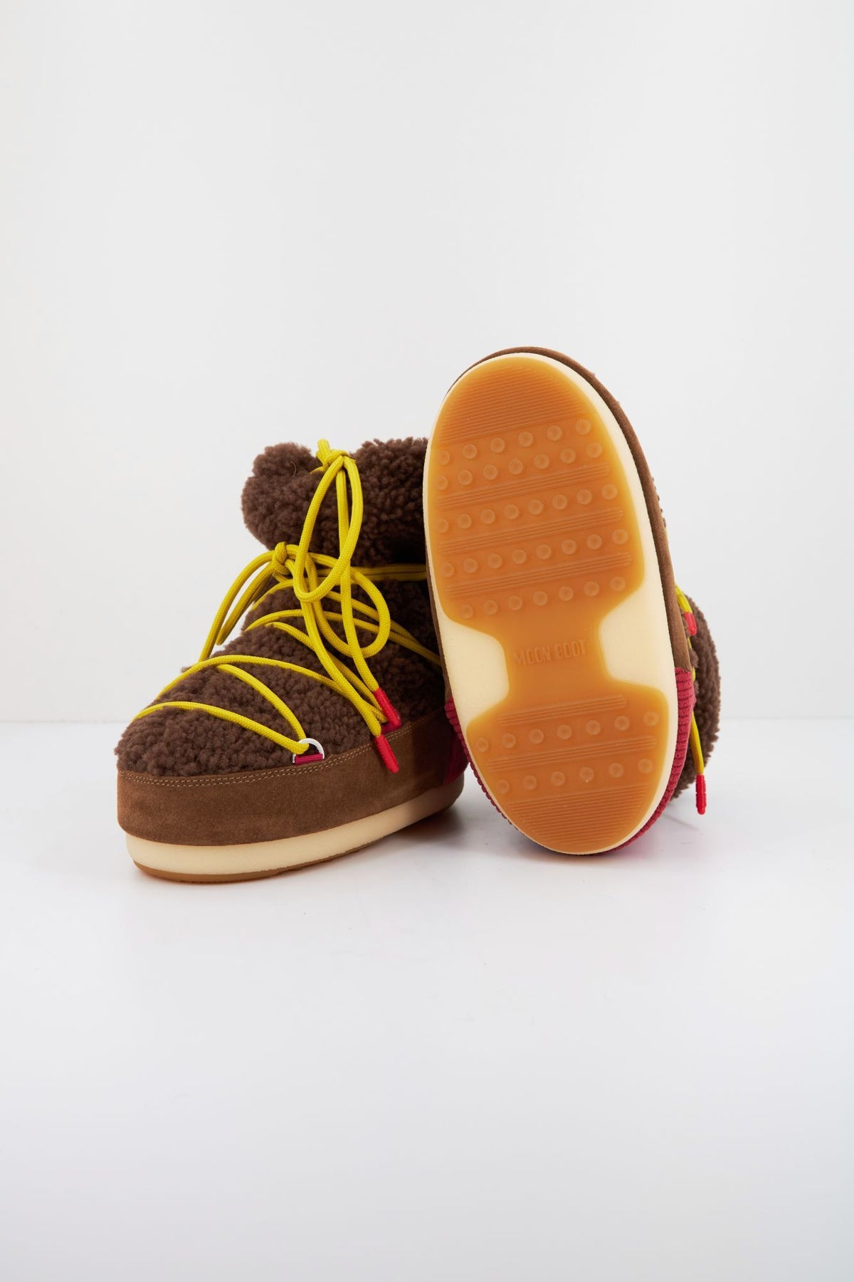 MOON BOOT LIGHT M PATCH SHEARLING 14602300 001 en color MARRON (4)
