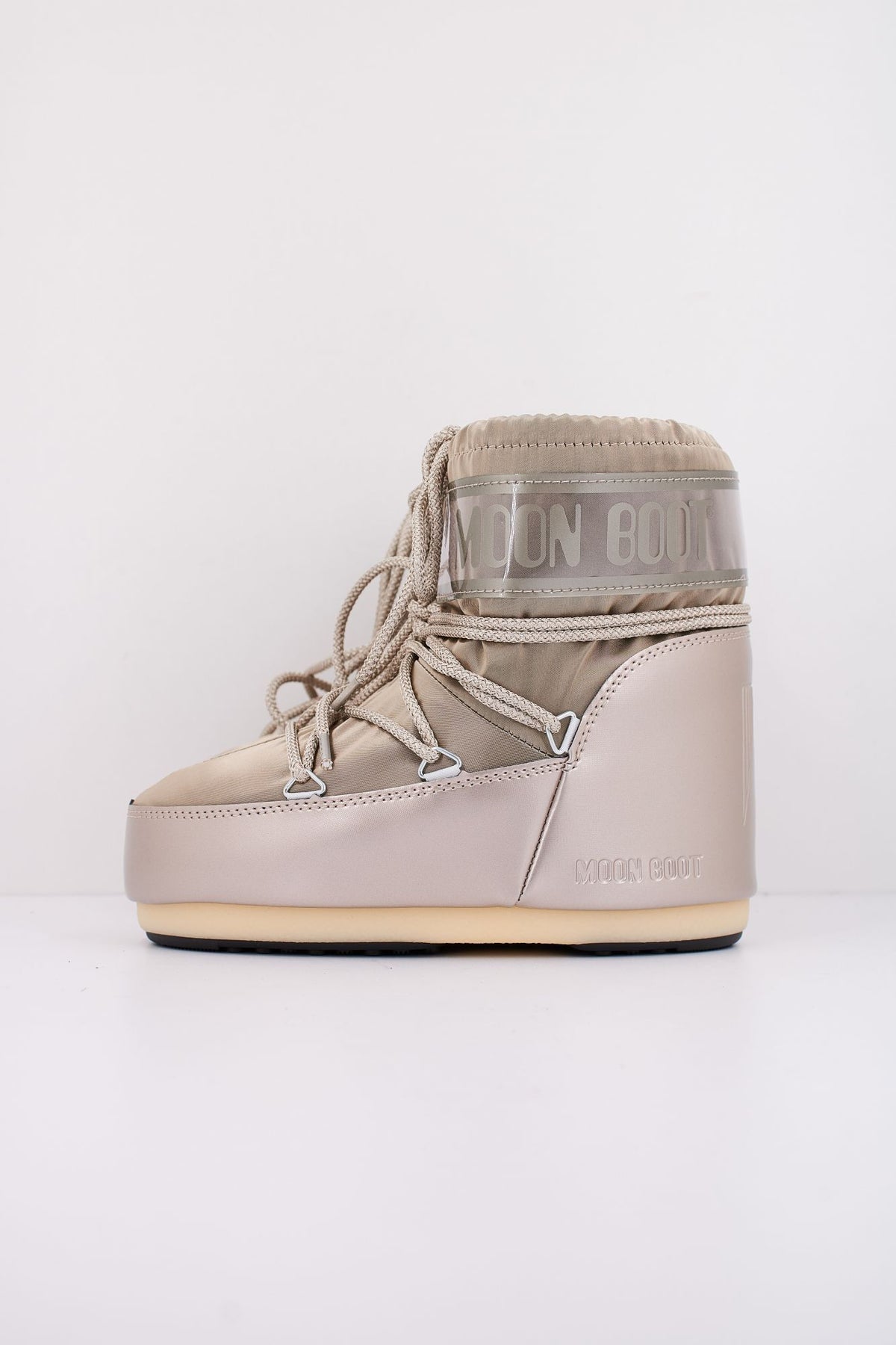 MOON BOOT MB ICON LOW GLANC en color BRONCE (1)