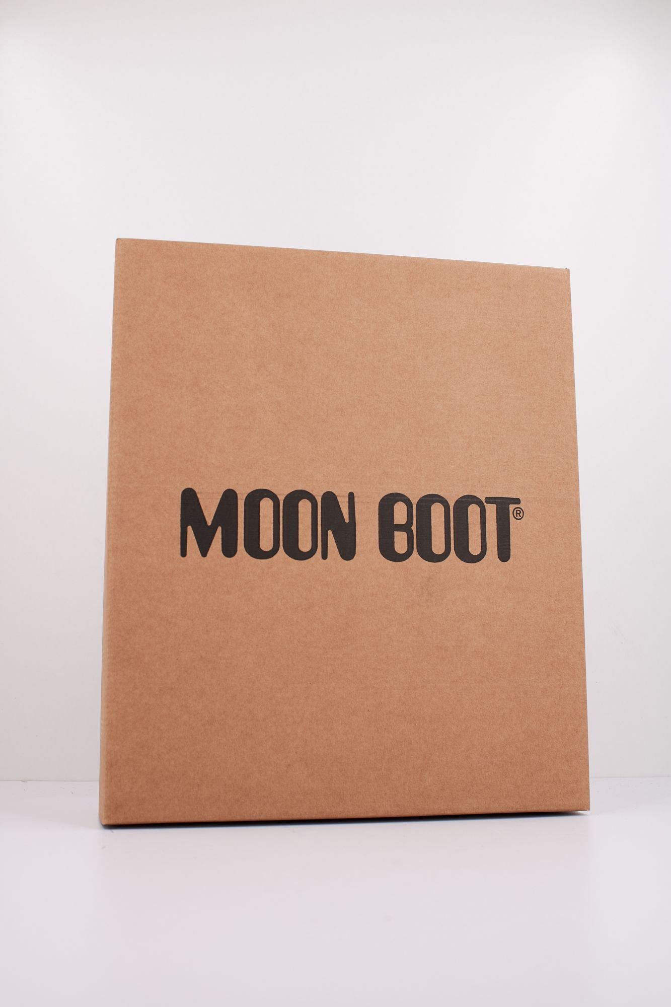 MOON BOOT MB ICON LOW GLANC en color BRONCE (6)