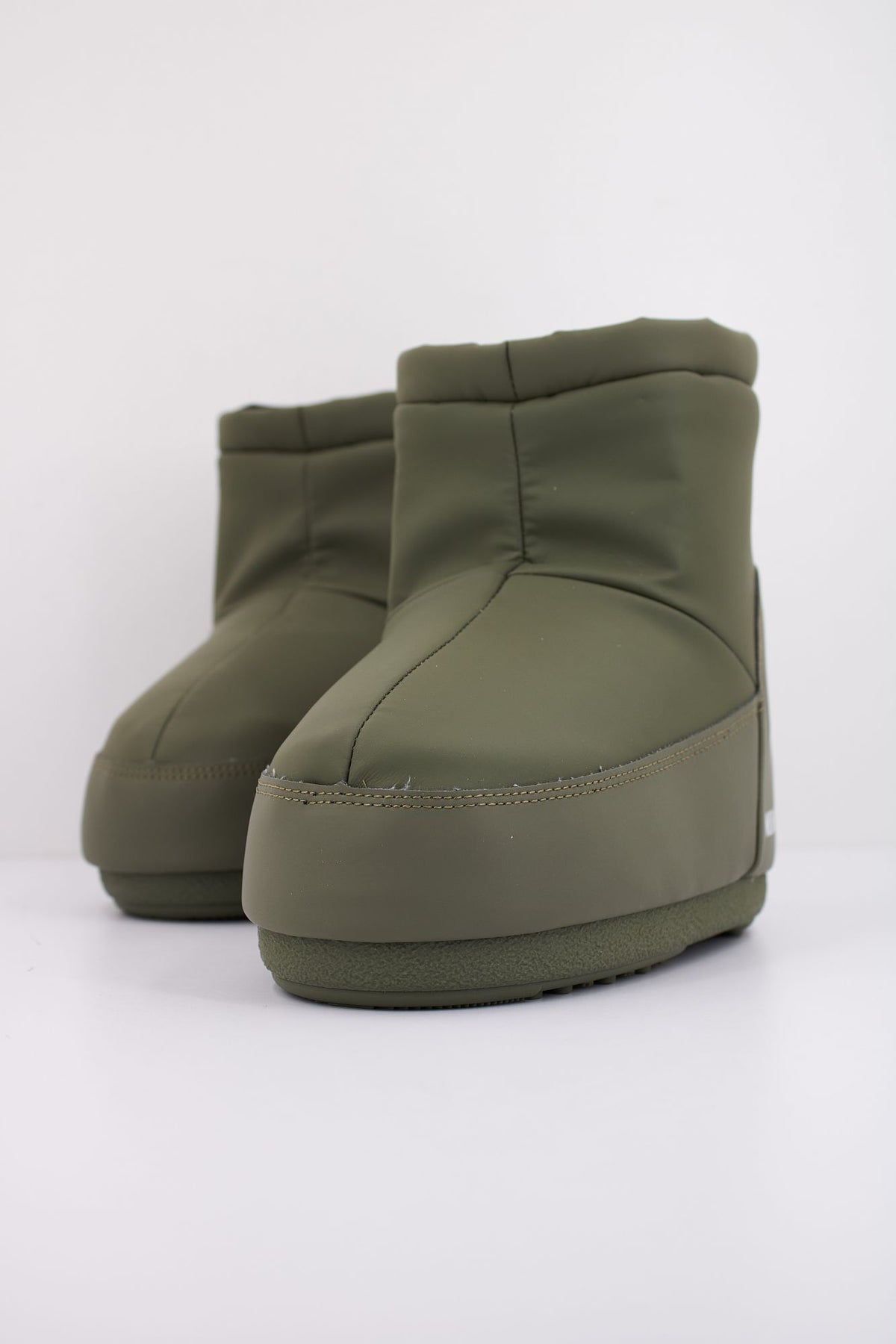 MOON BOOT ICON LOW NOLACE RUBBER 14094100 006 en color VERDE (2)