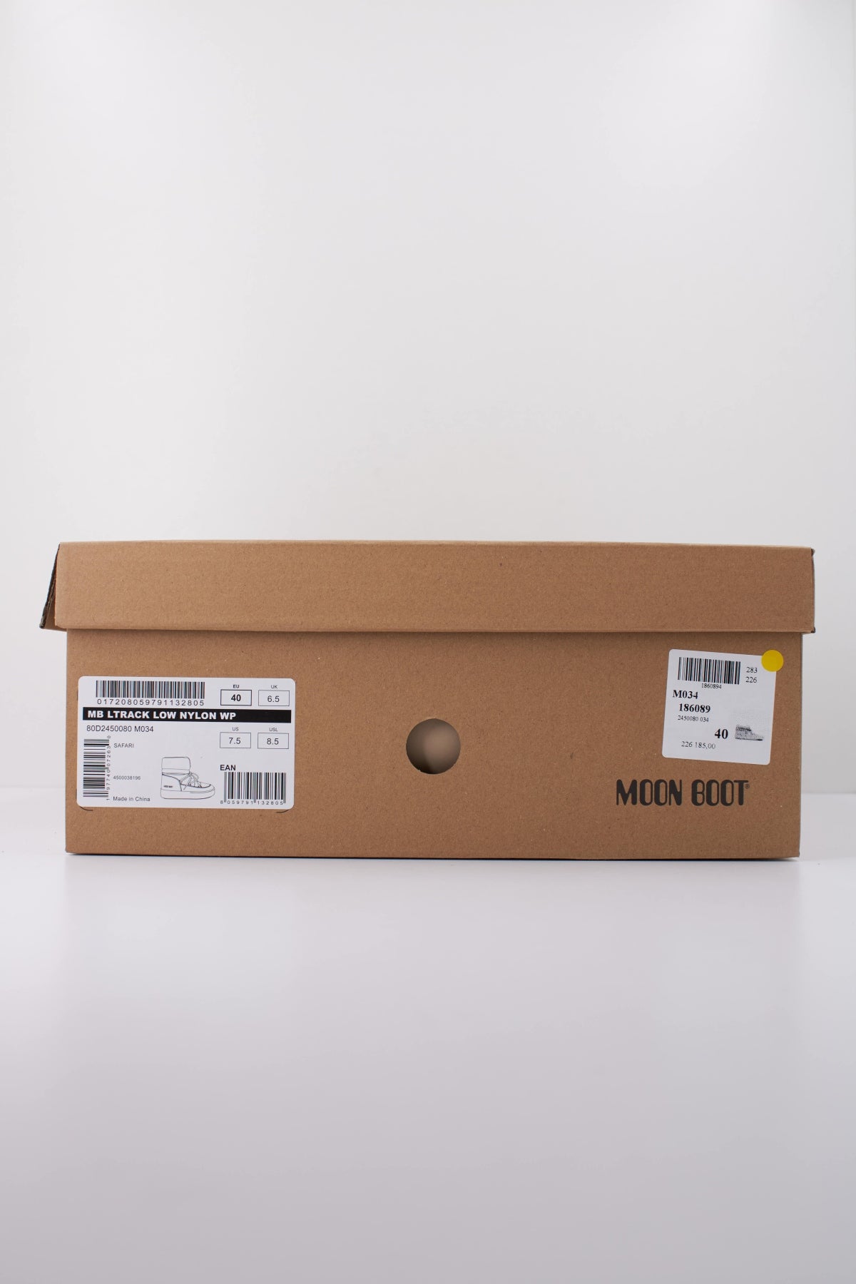 MOON BOOT LTRACK LOW NYLON WP 24500800 034 en color BEIS (6)