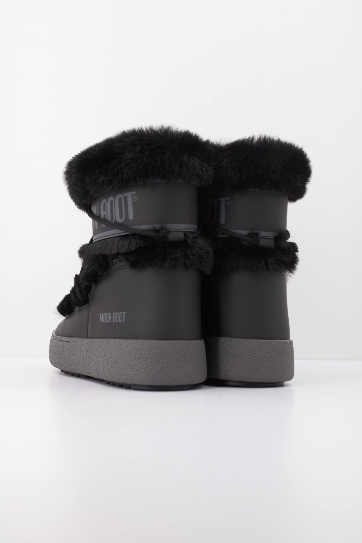 MOON BOOT LTRACK FAUX FUR WP 24501300 001 en color NEGRO (4)